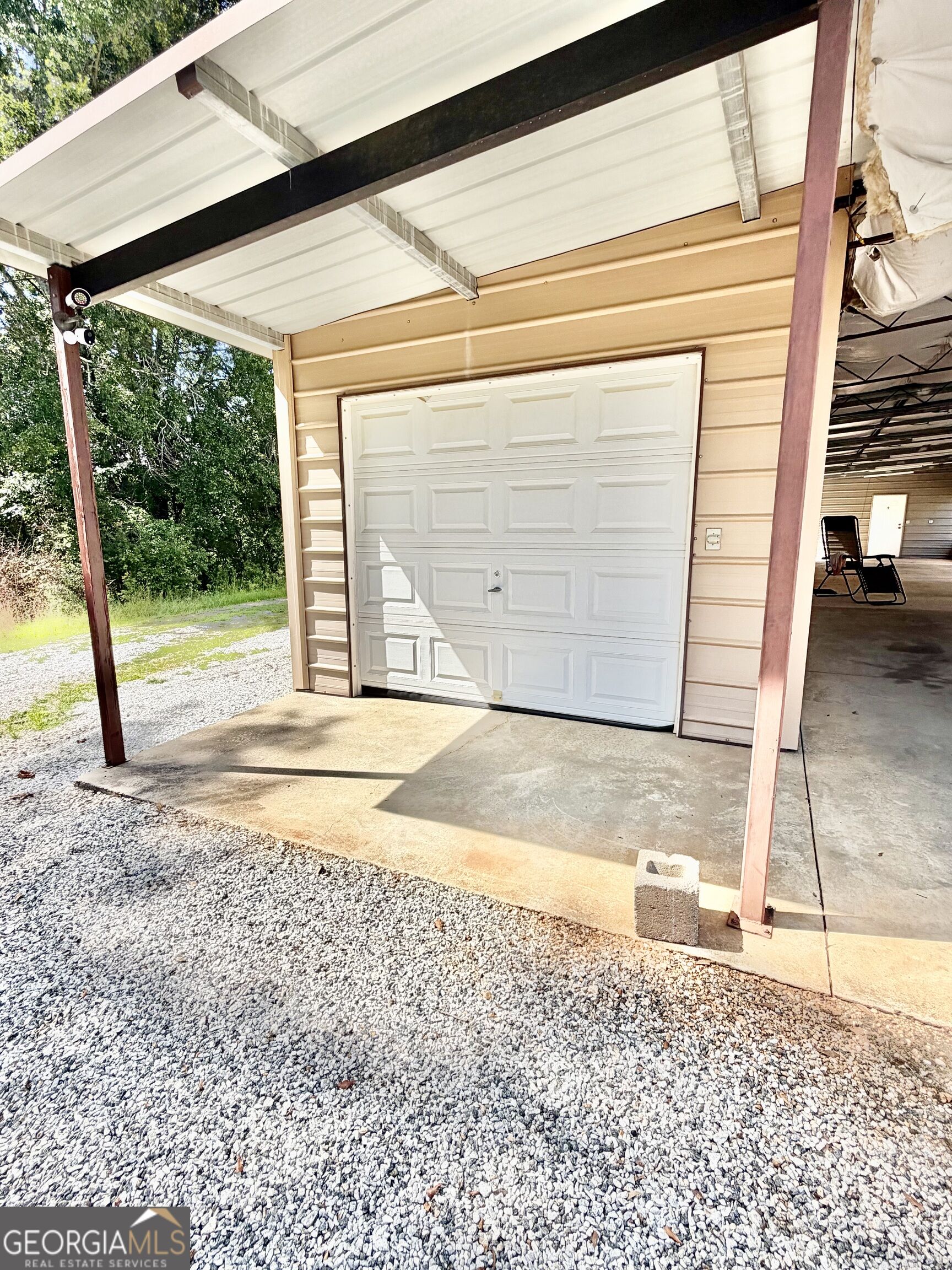 1549 Greenfield Property Photo 24
