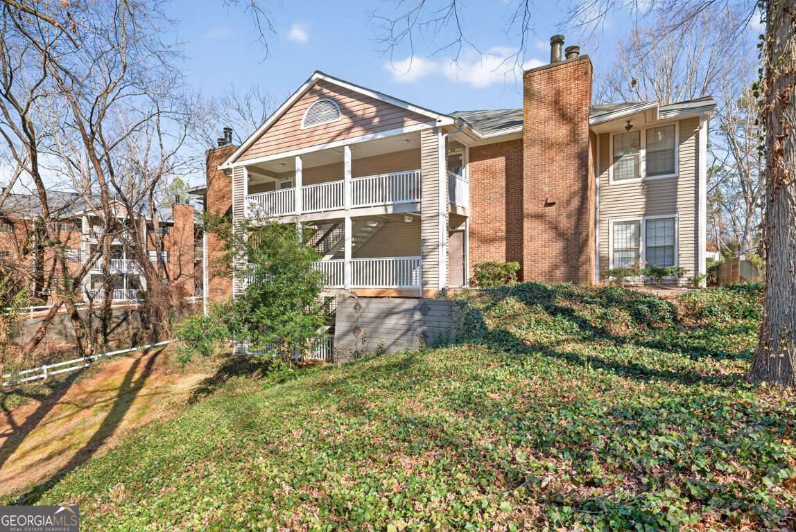 201 Barrington Hills Drive Property Photo 1