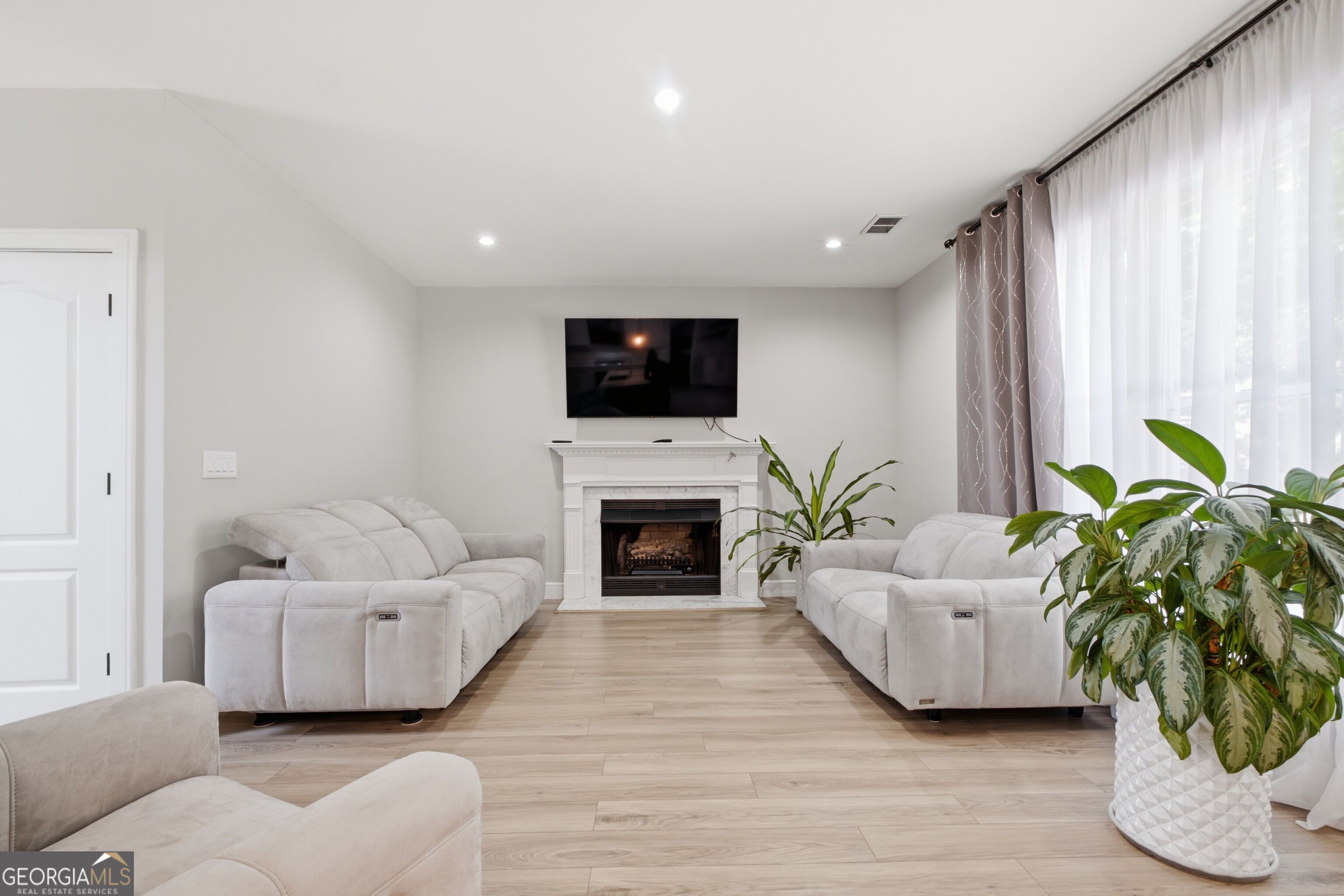 4539 Heathfield Trace Property Photo 5