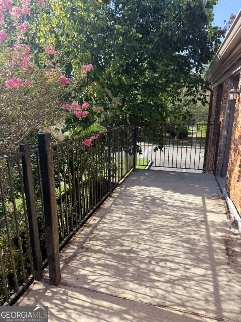 3097 Colonial Way # P Property Photo 14