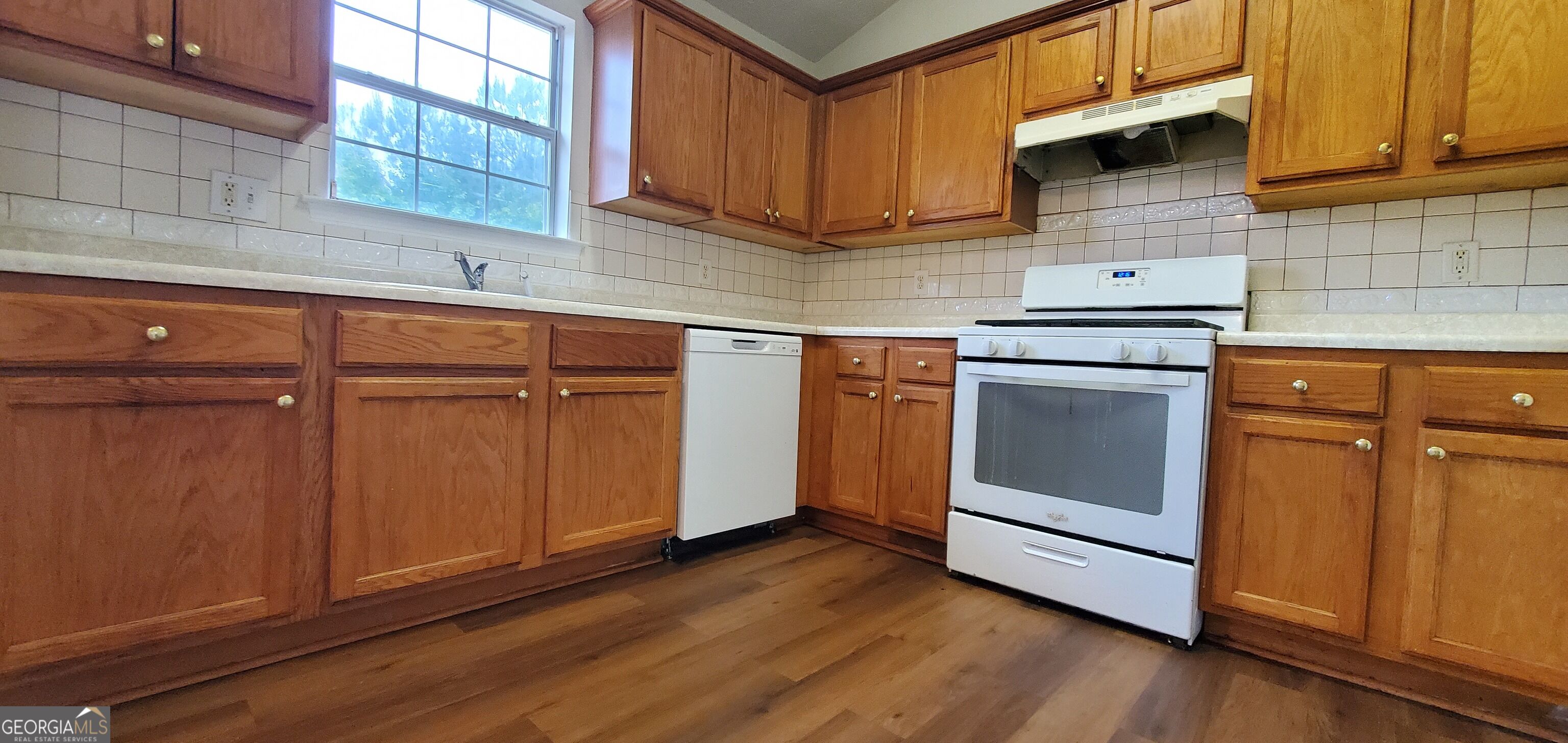 10600 Redbud Lane Property Photo 17