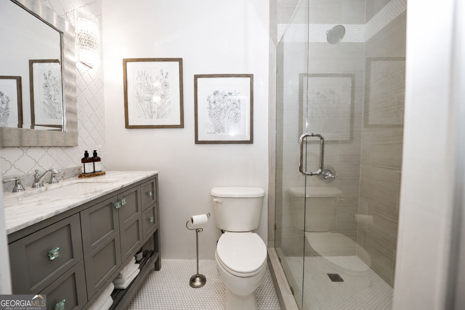 1085 Charles Towne Square Property Photo 33