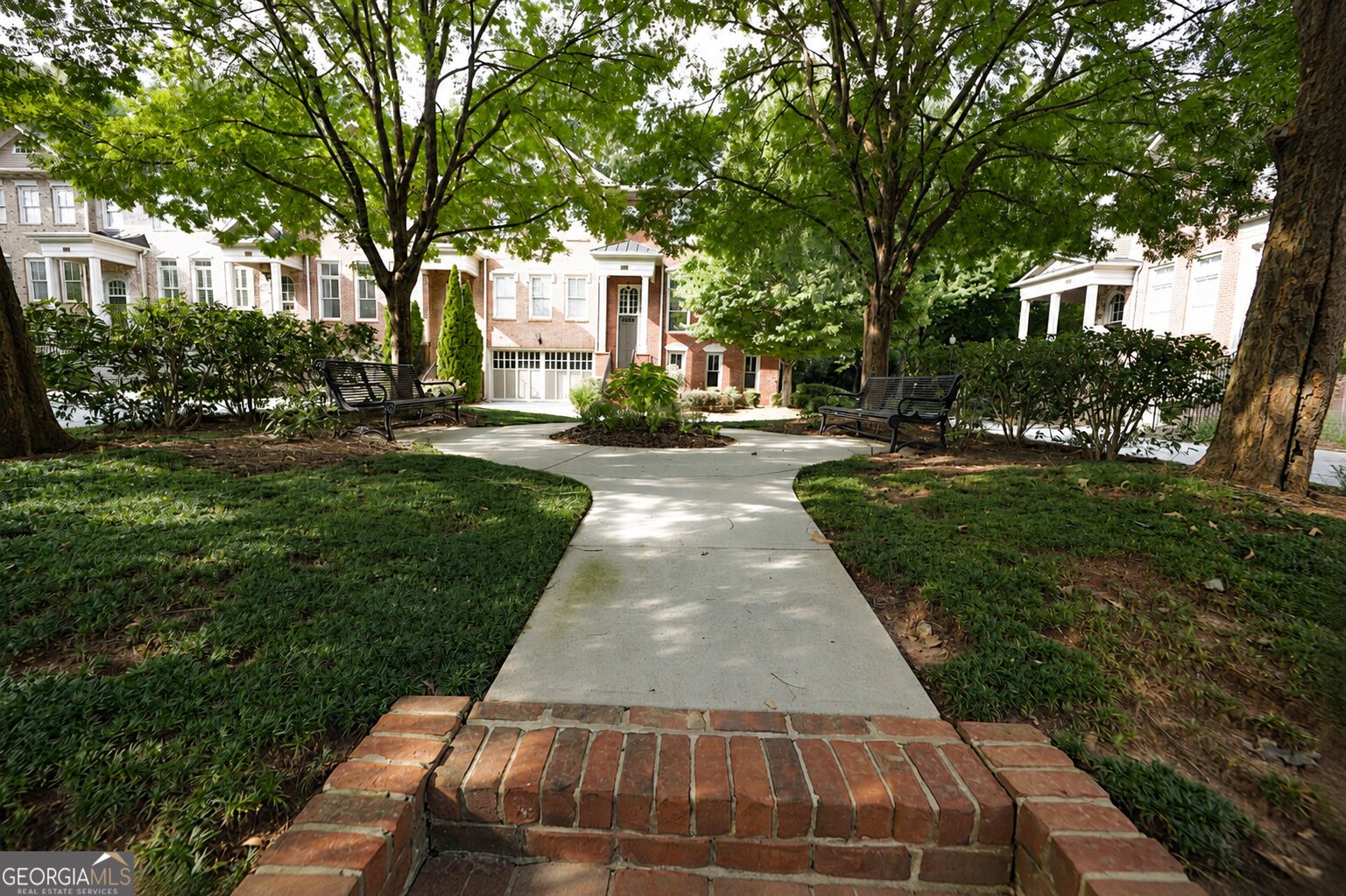1085 Charles Towne Square Property Photo 36