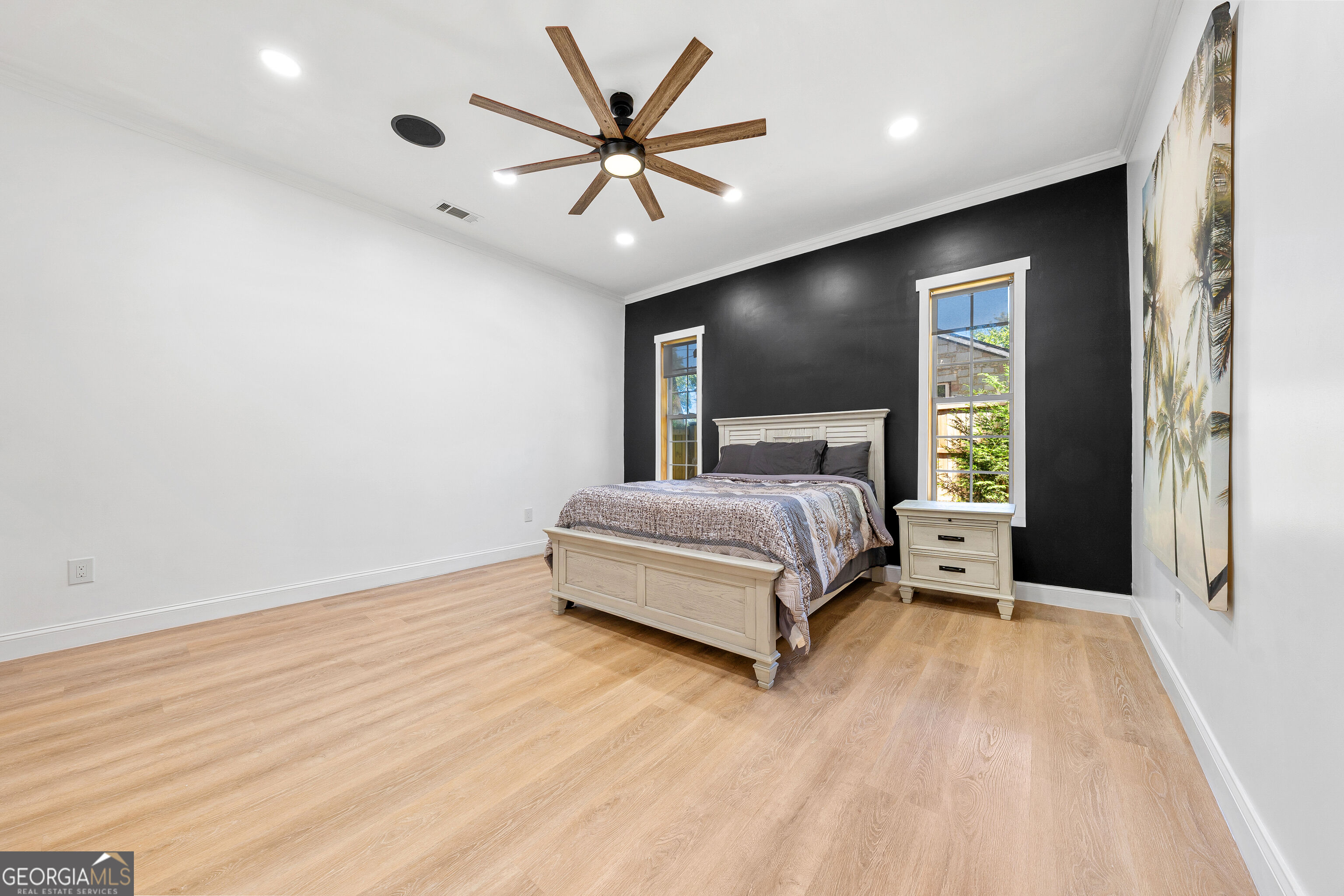 270 Baker Street Property Photo 15