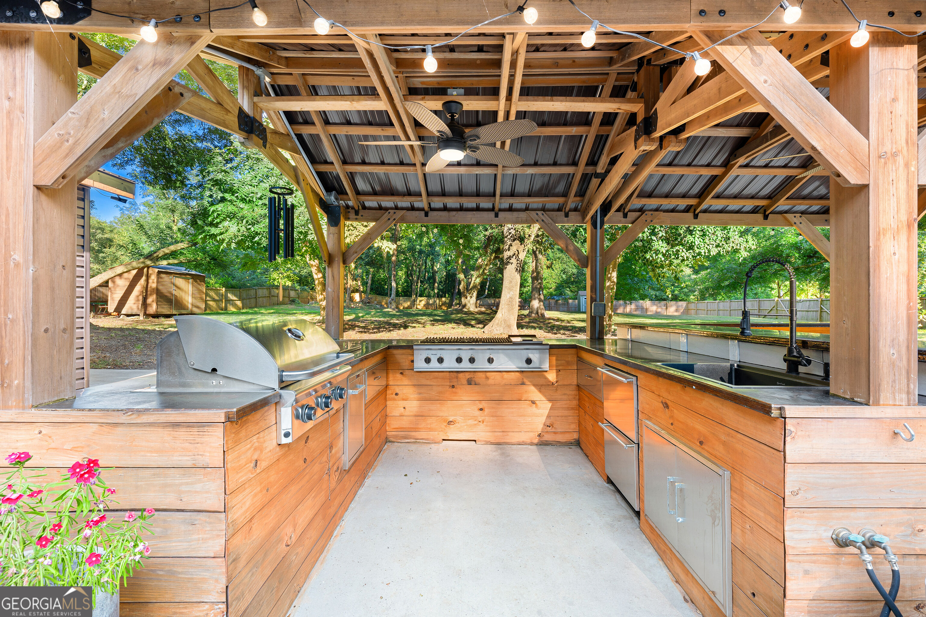 270 Baker Street Property Photo 40