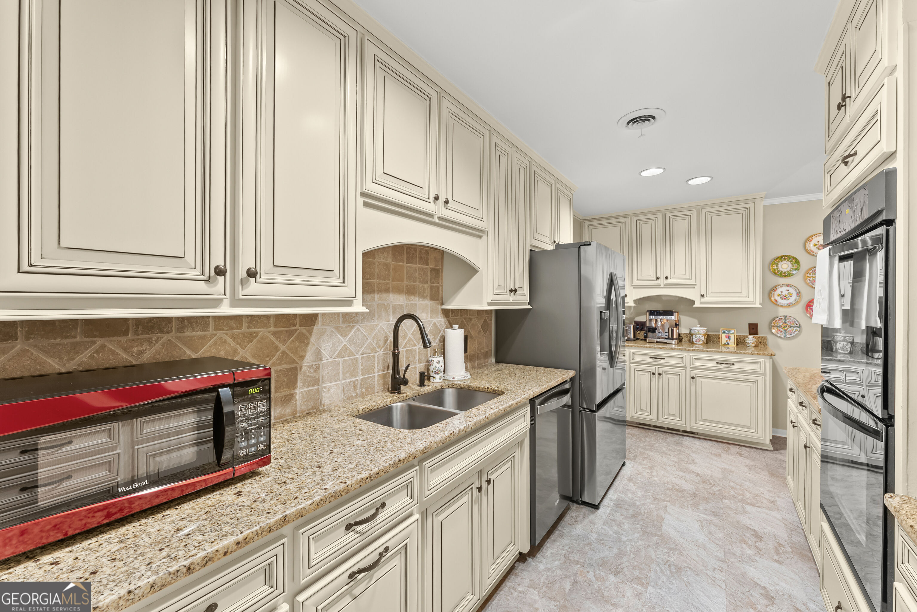 290 Cochran Drive Property Photo 16