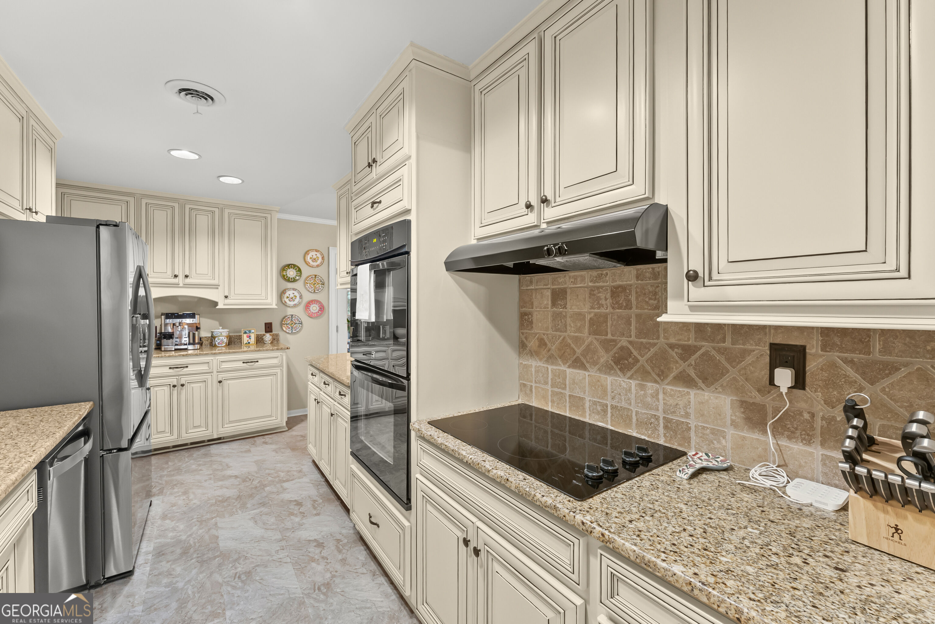 290 Cochran Drive Property Photo 17