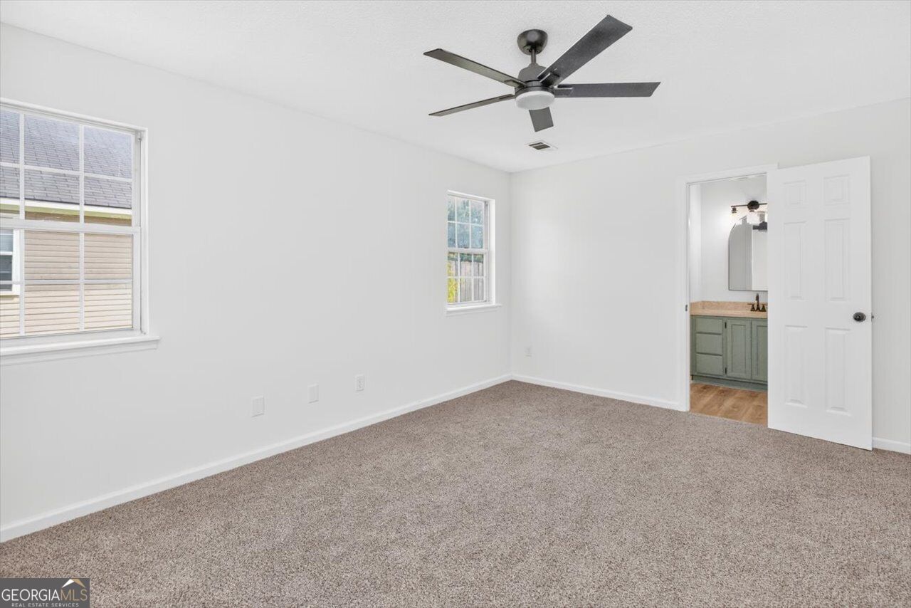 115 Kensington Circle Property Photo 22