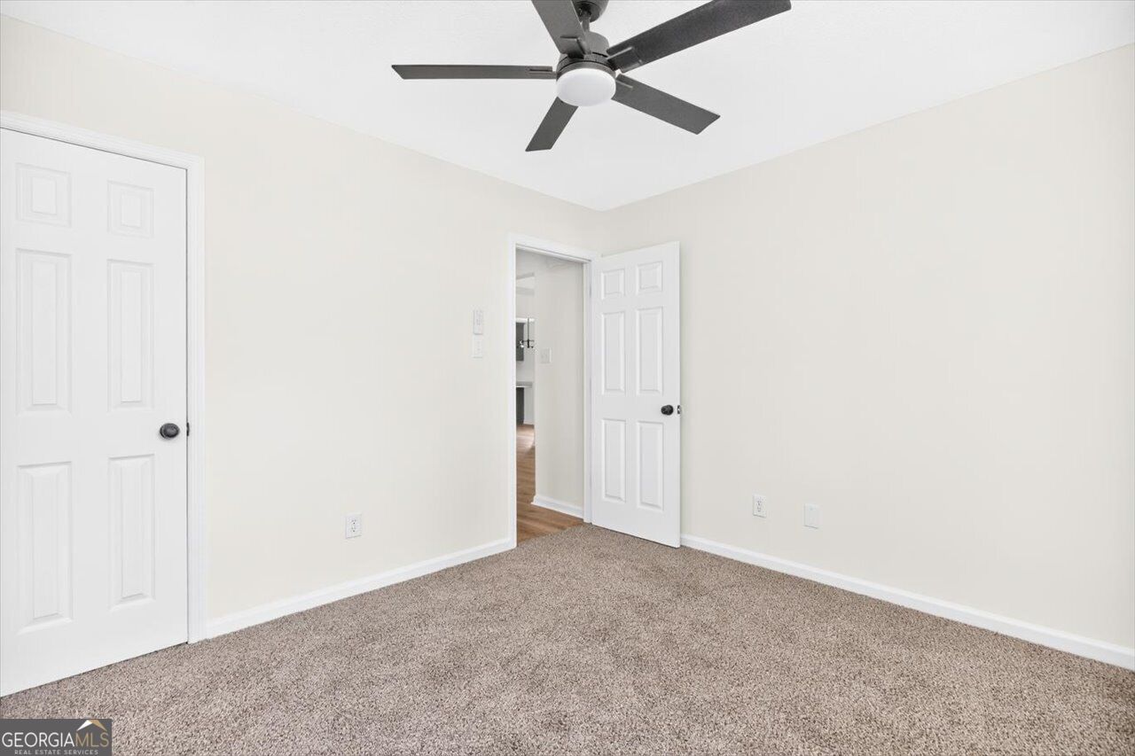 115 Kensington Circle Property Photo 31