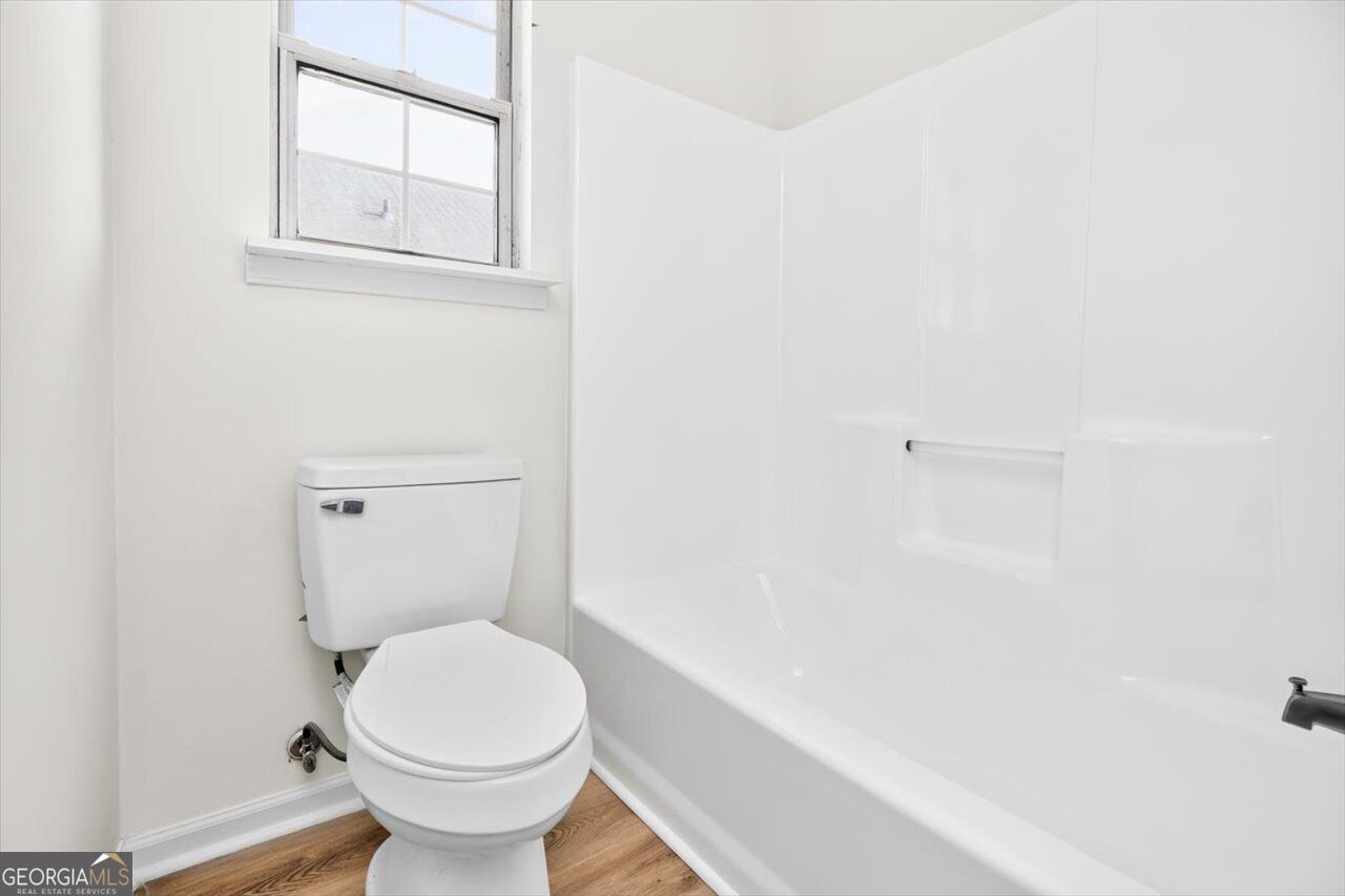 115 Kensington Circle Property Photo 33