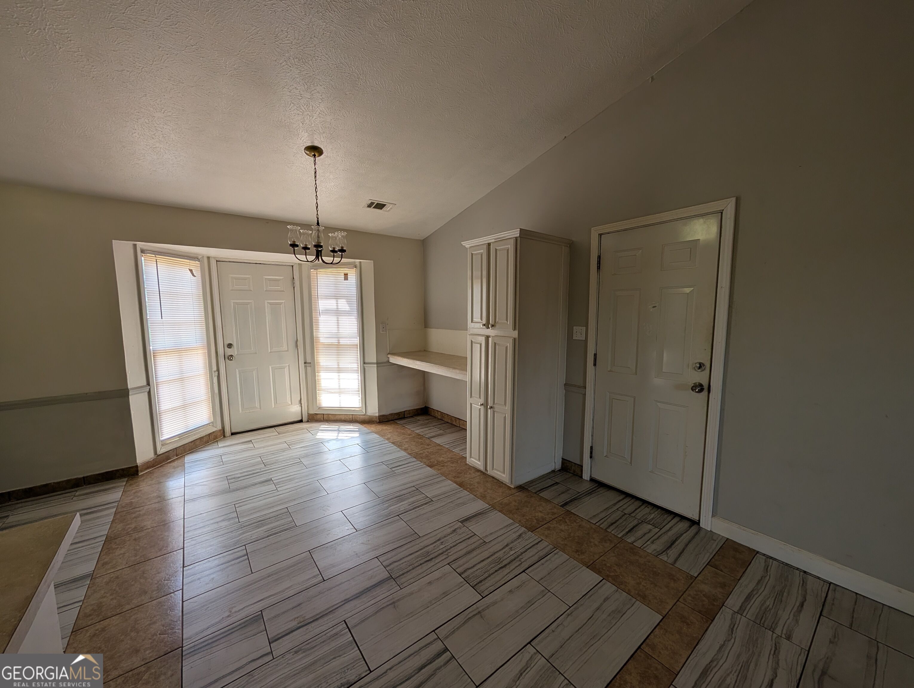 1070 Lower Big Springs Road Property Photo 11