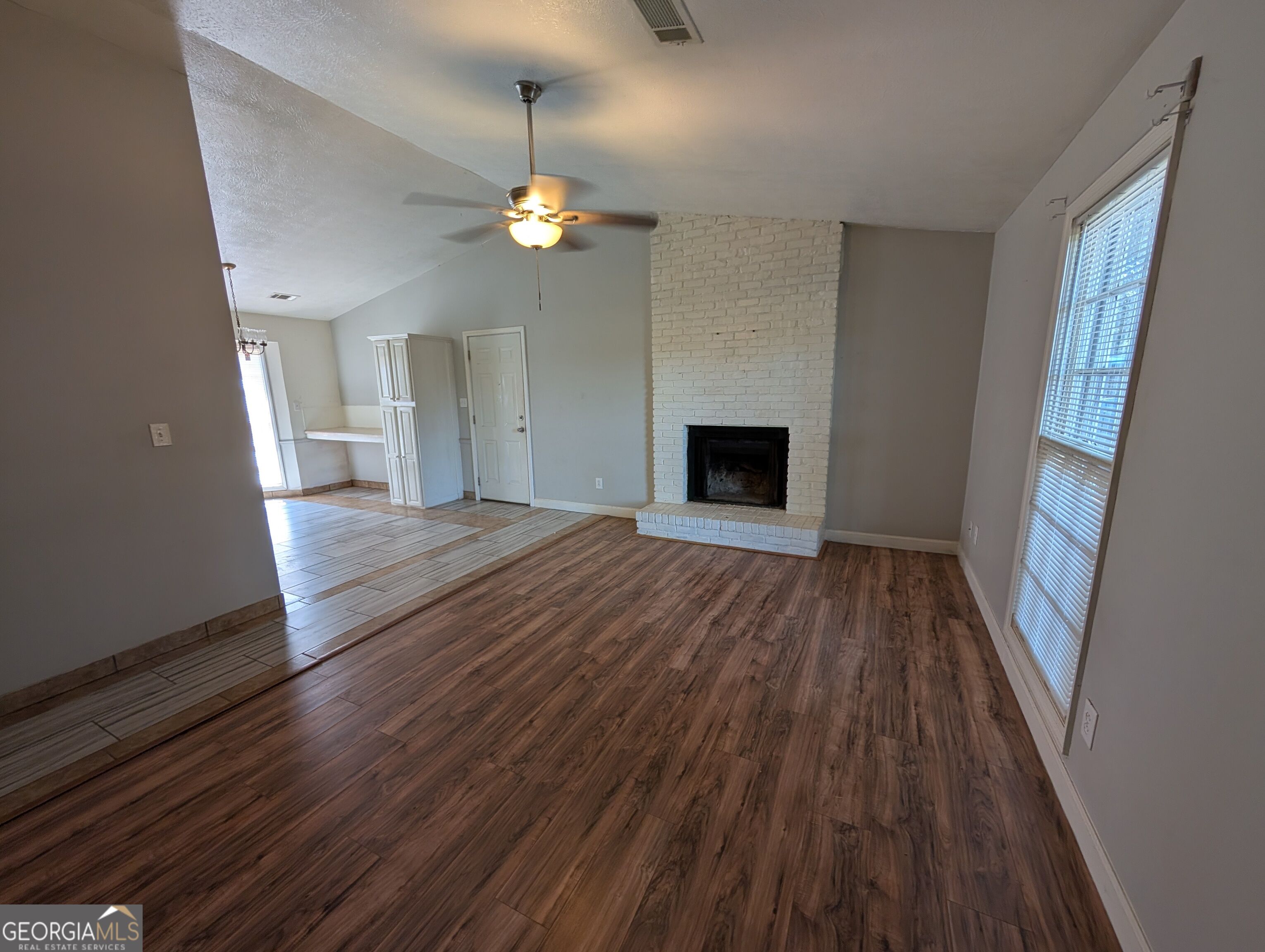 1070 Lower Big Springs Road Property Photo 12