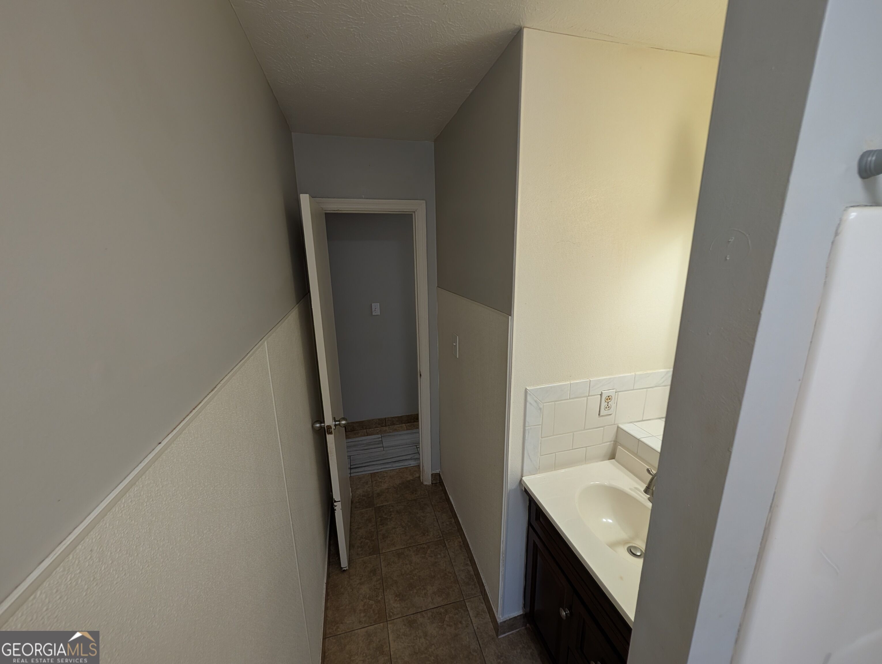 1070 Lower Big Springs Road Property Photo 25