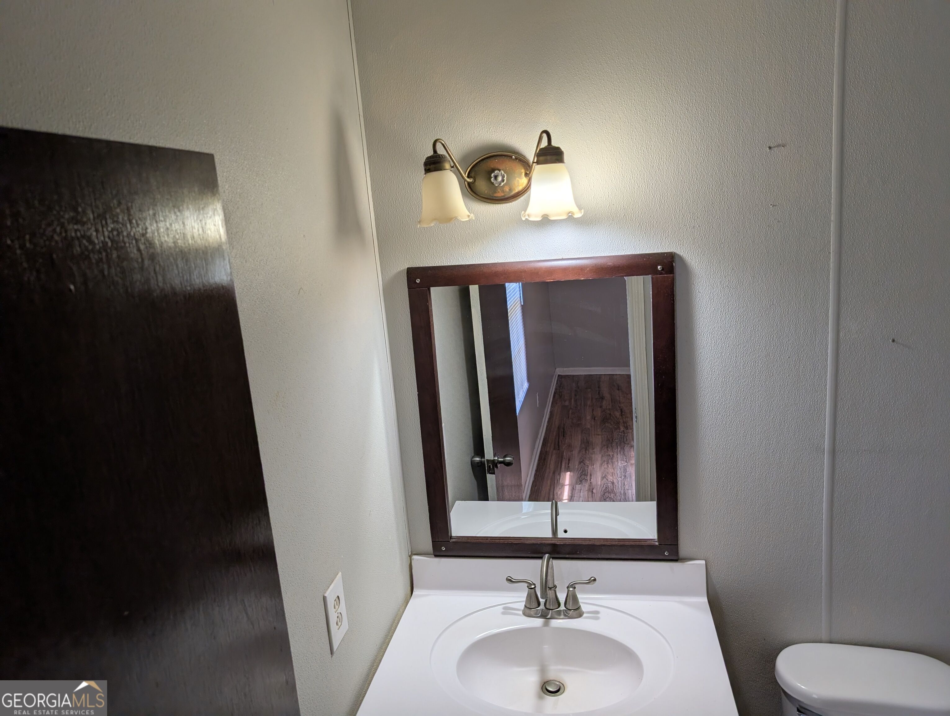 1070 Lower Big Springs Road Property Photo 32