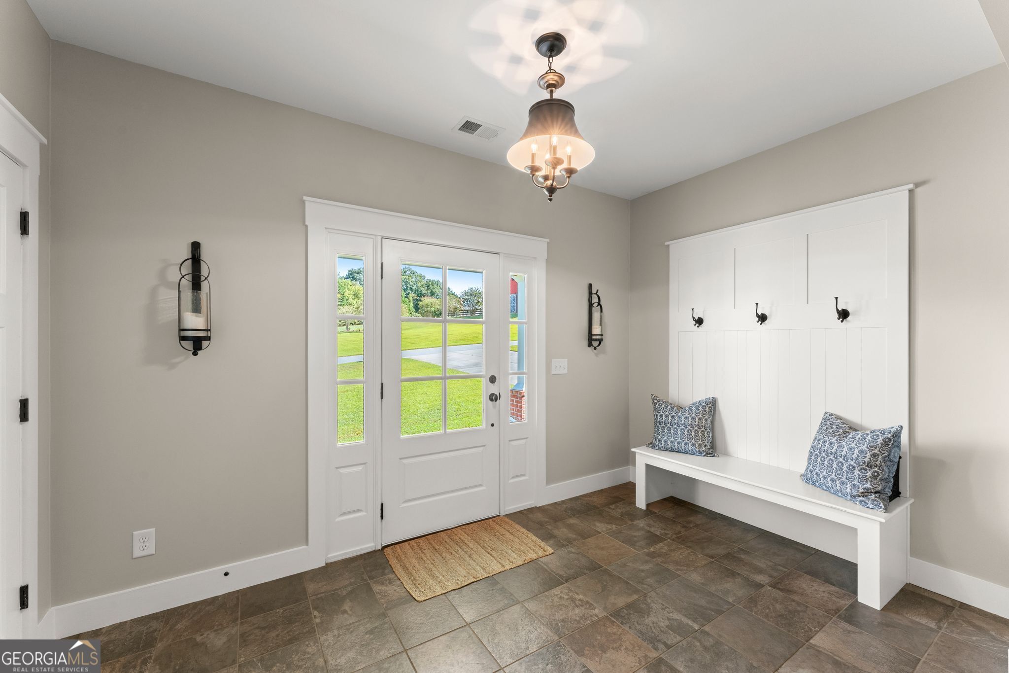 4465 Carters Creek Lane Property Photo 8