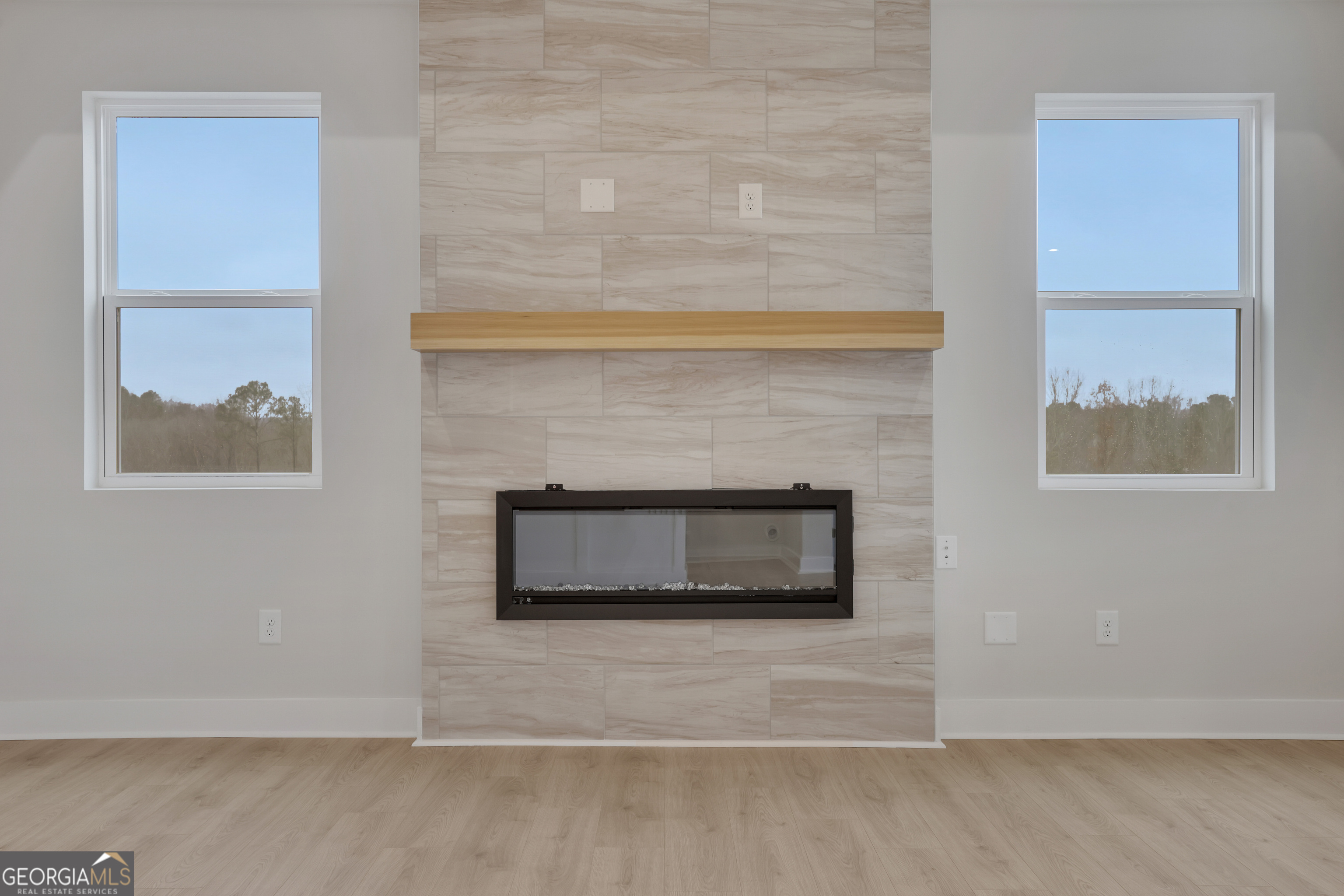 164 Henley Street Property Photo 8