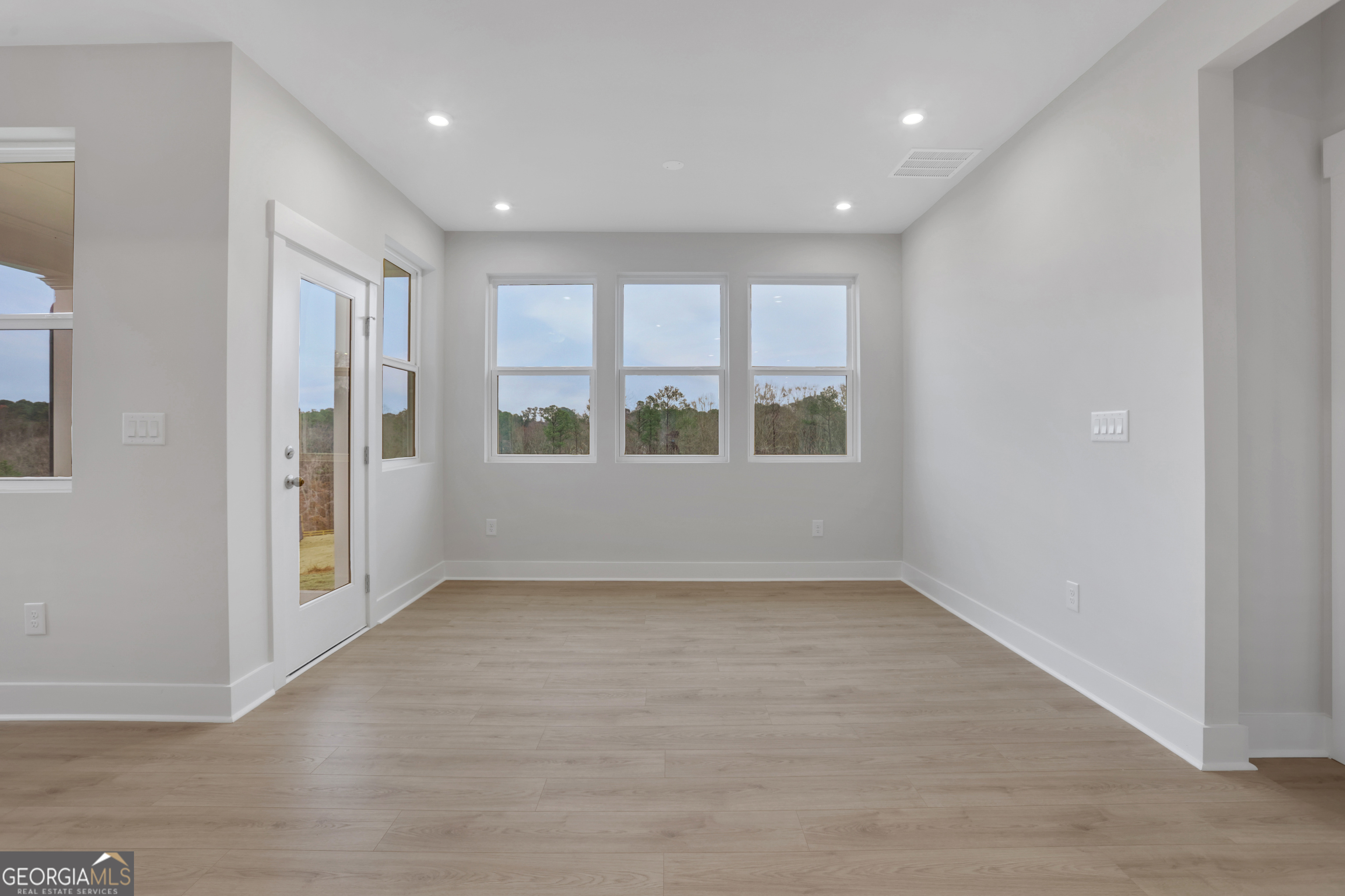 164 Henley Street Property Photo 19