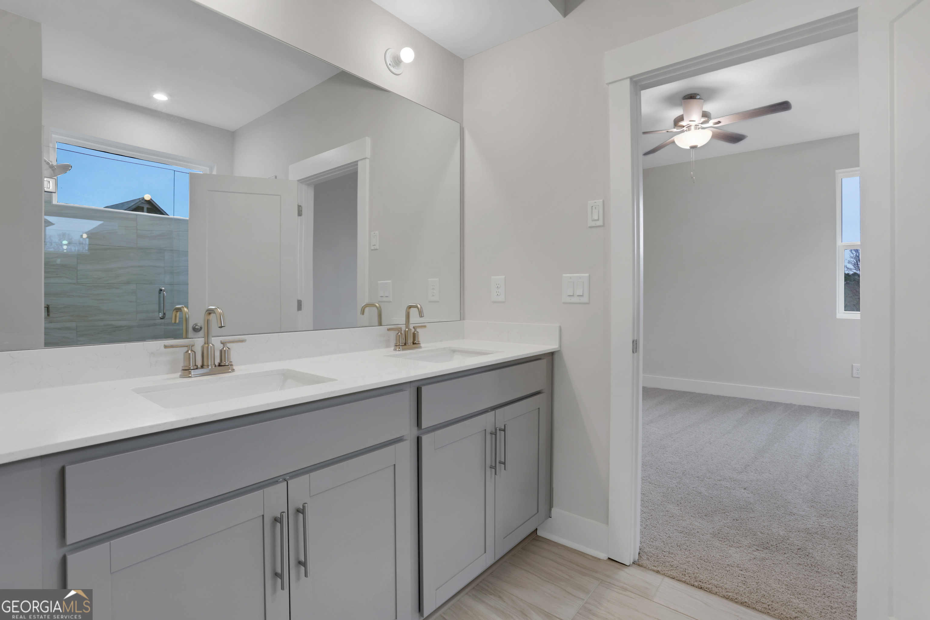 164 Henley Street Property Photo 28