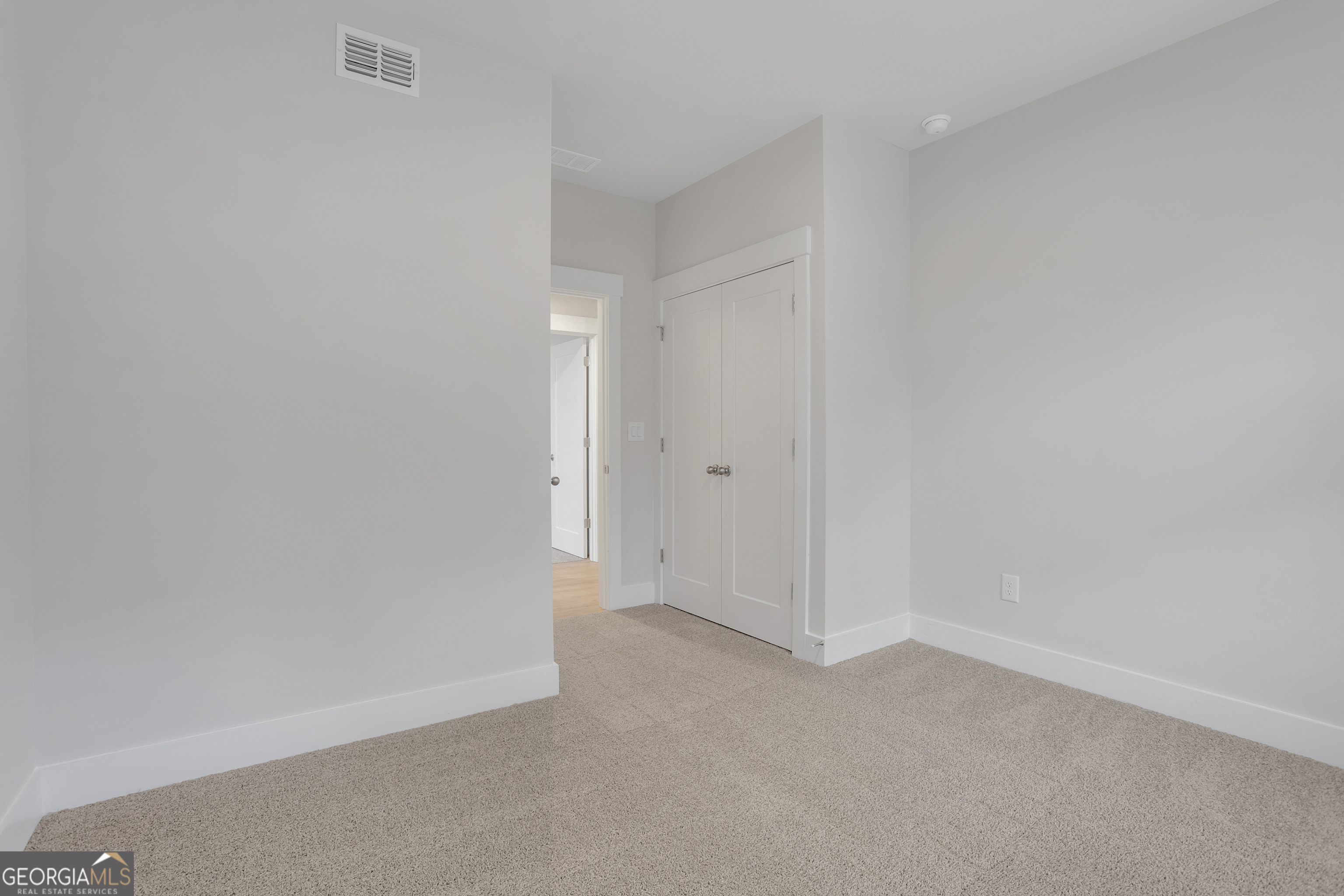164 Henley Street Property Photo 32