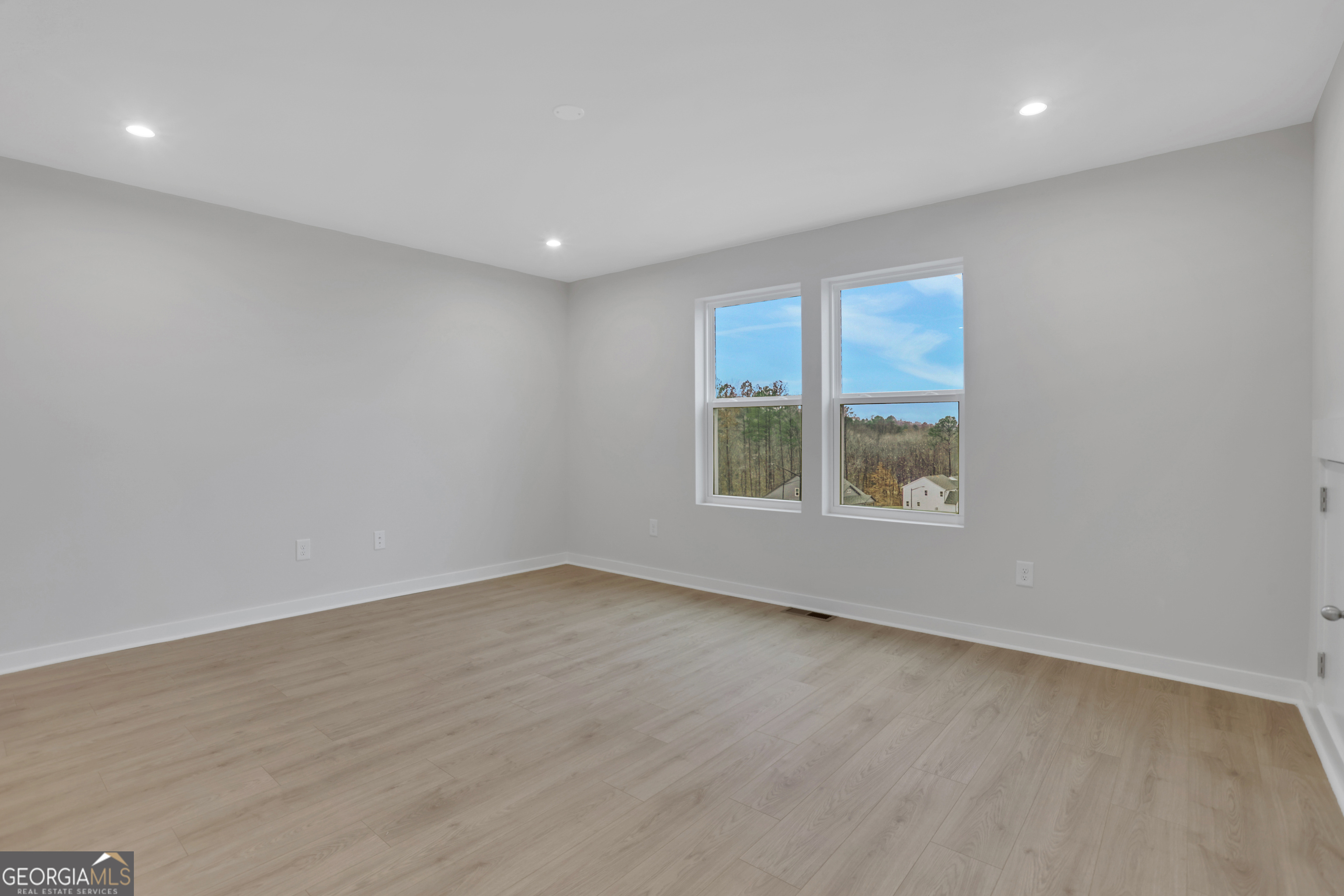 164 Henley Street Property Photo 39