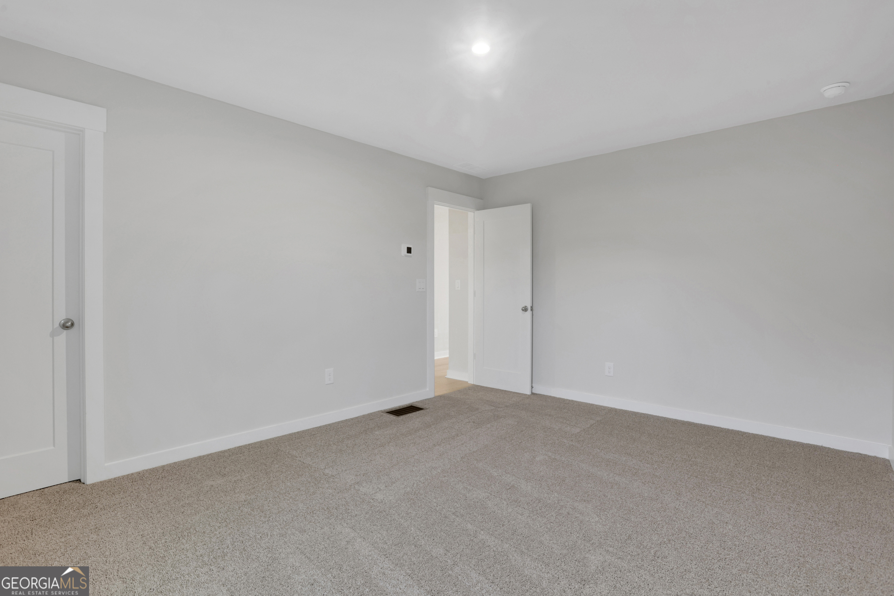 164 Henley Street Property Photo 43