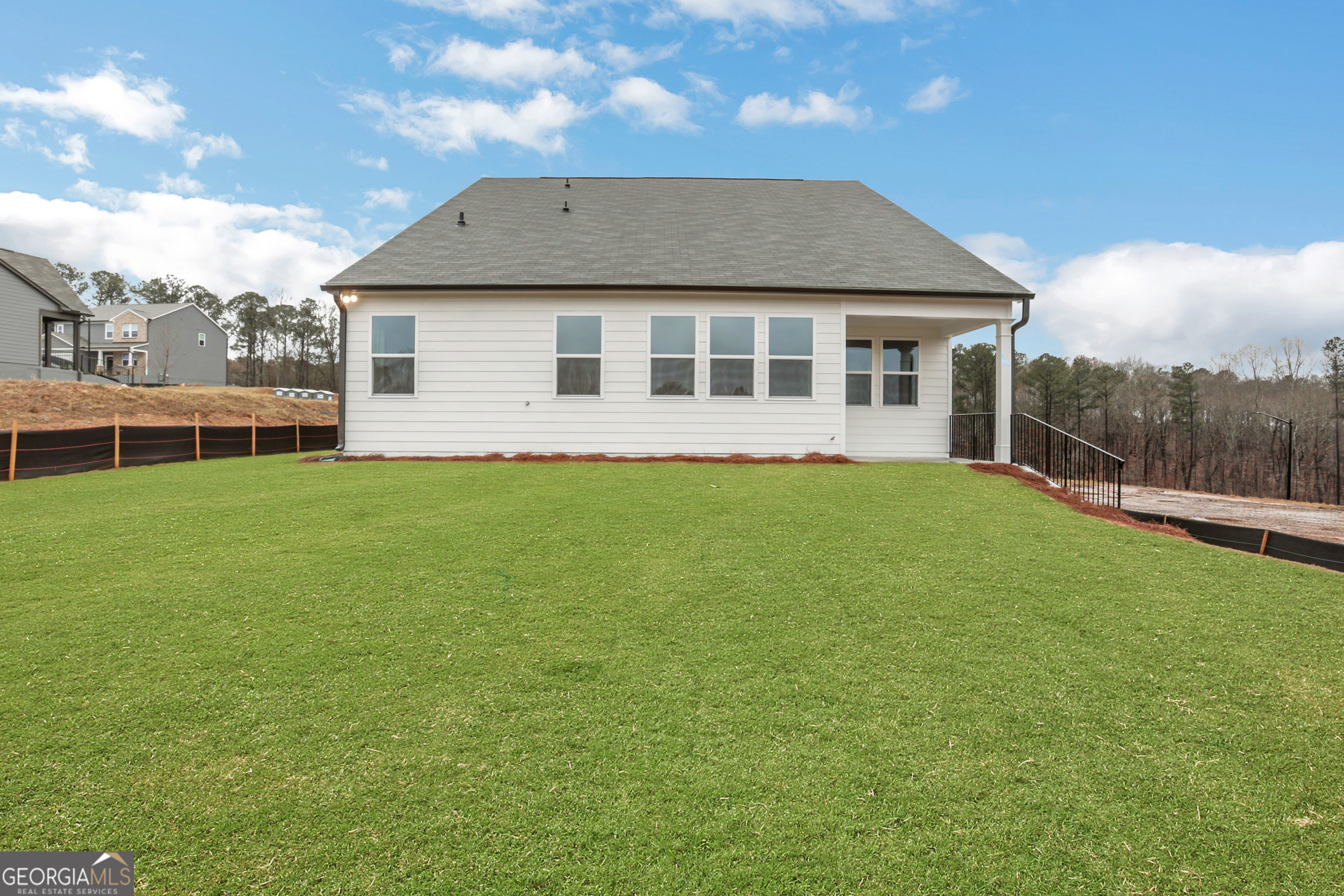 164 Henley Street Property Photo 47