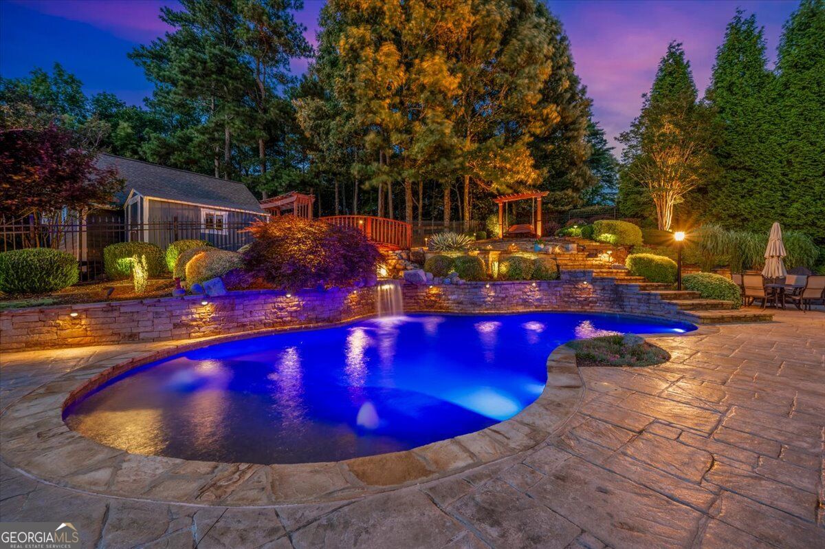 20 Lake Overlook Drive Property Photo 1