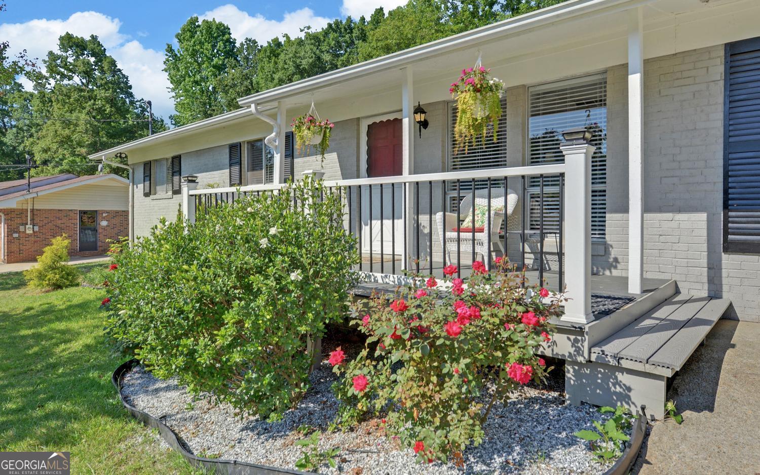 102 Cherry Street Property Photo 3