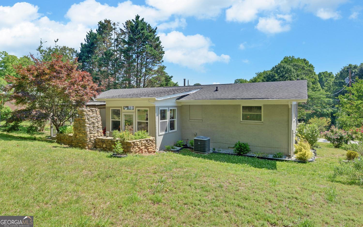102 Cherry Street Property Photo 32