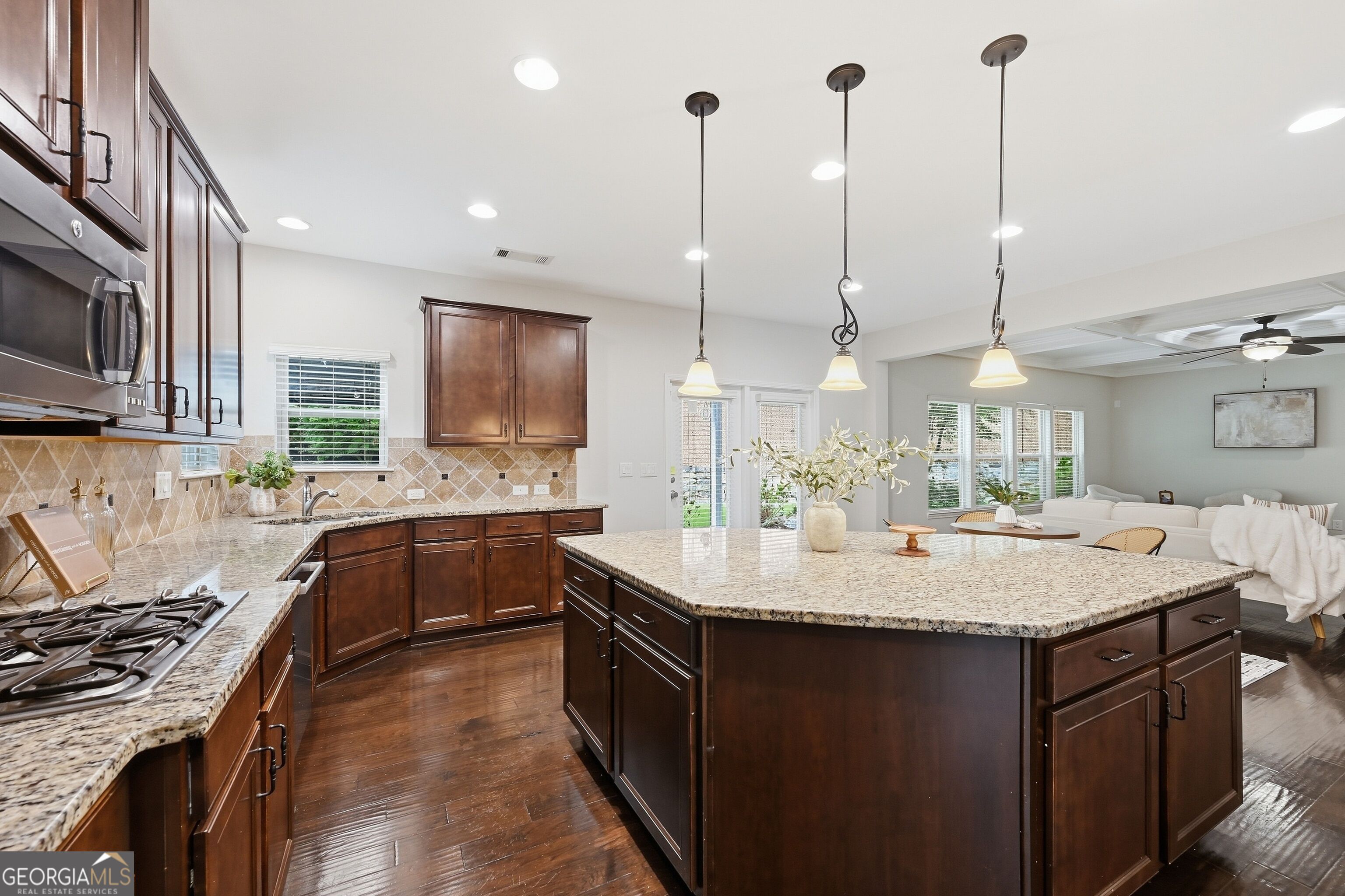 5950 Somersby Circle Property Photo 27