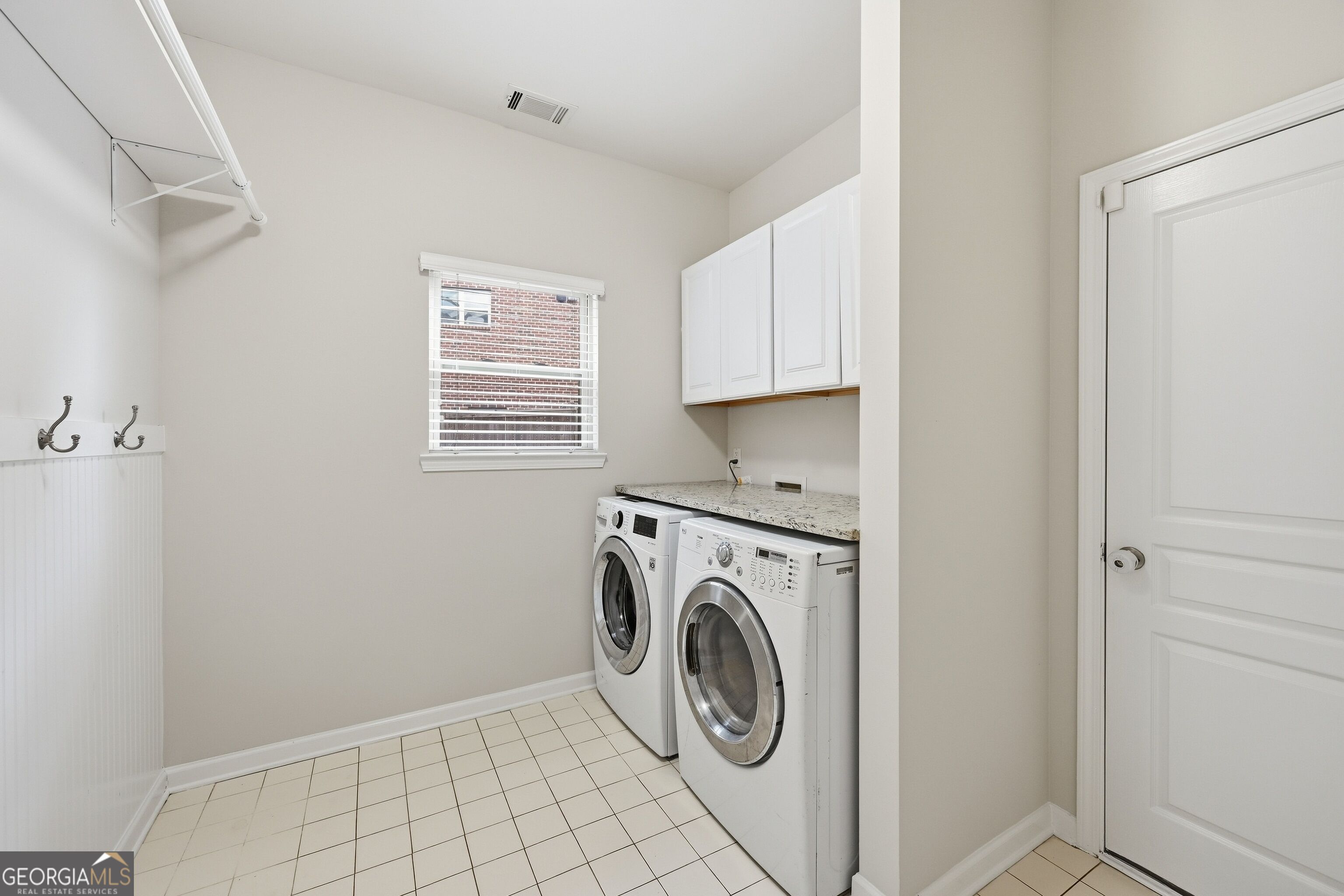 5950 Somersby Circle Property Photo 30