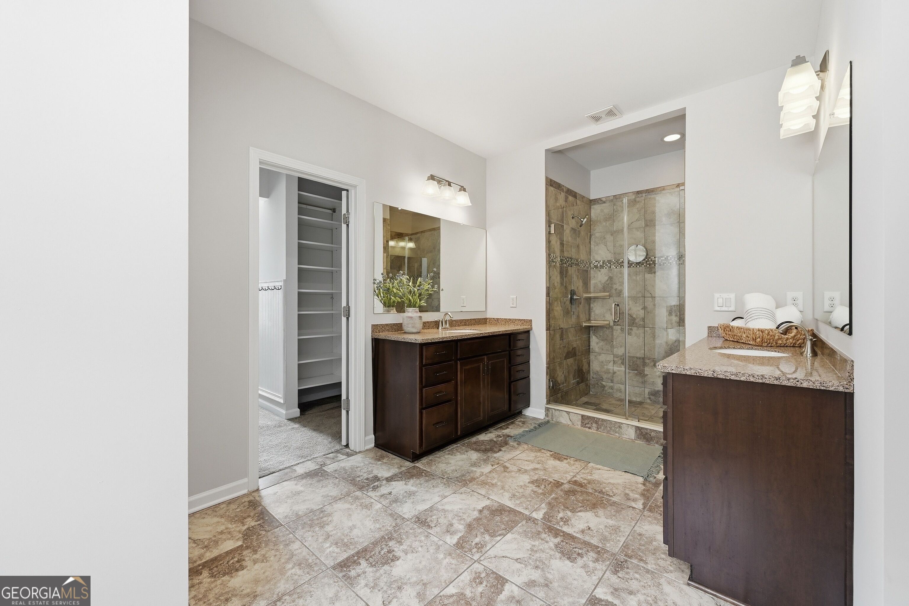 5950 Somersby Circle Property Photo 44