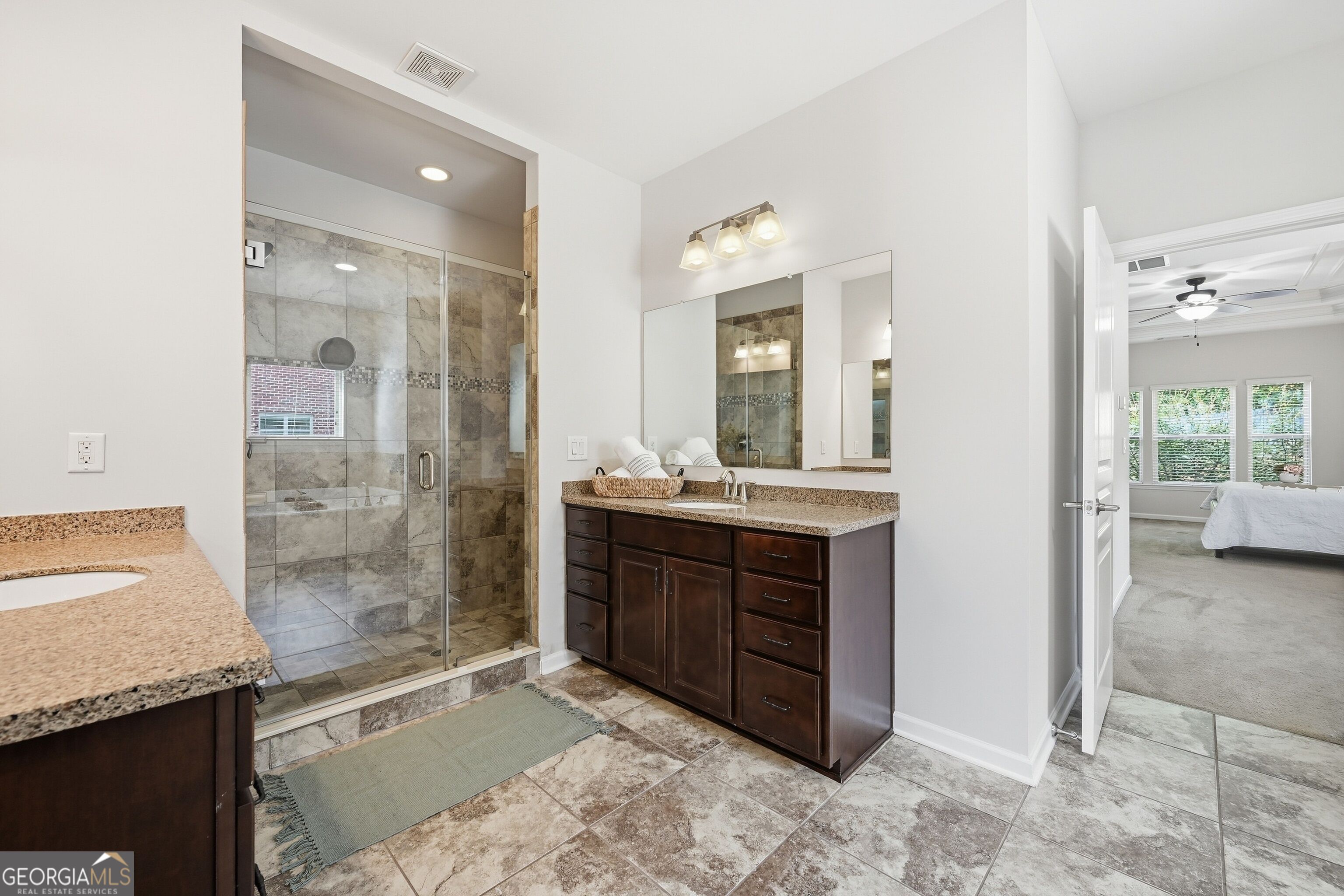 5950 Somersby Circle Property Photo 45