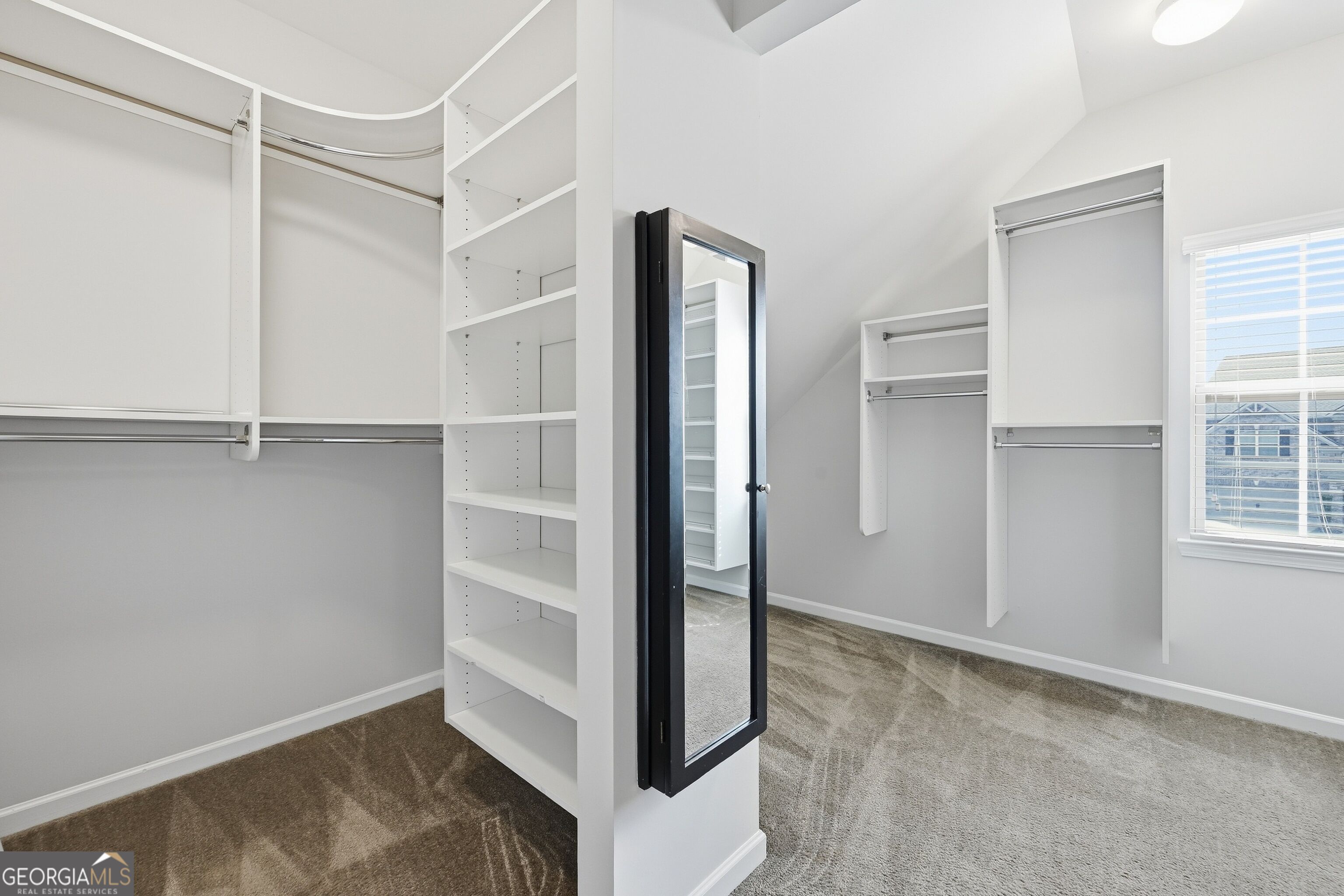 5950 Somersby Circle Property Photo 49