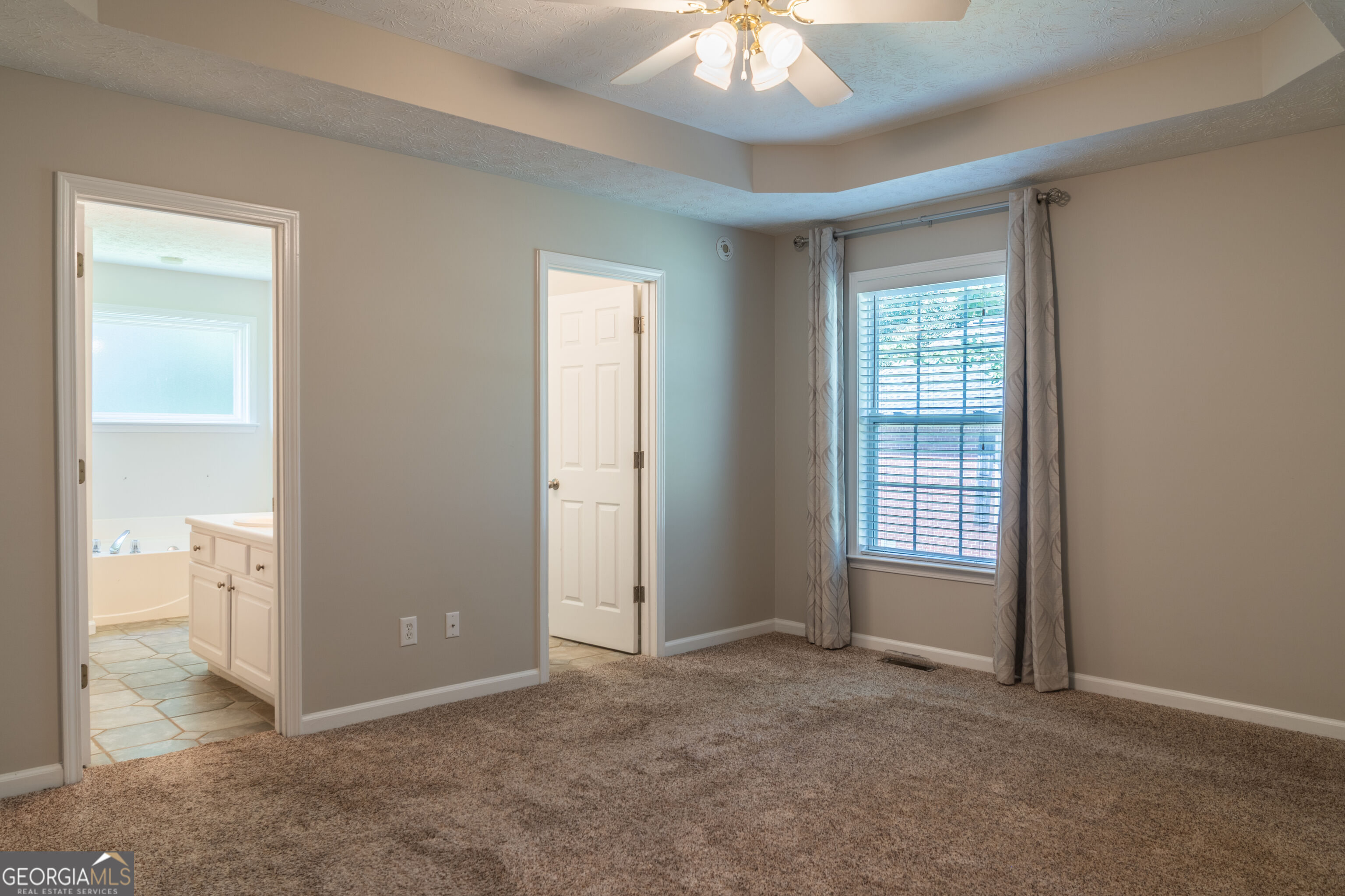42 Mcpherson Lane Property Photo 8