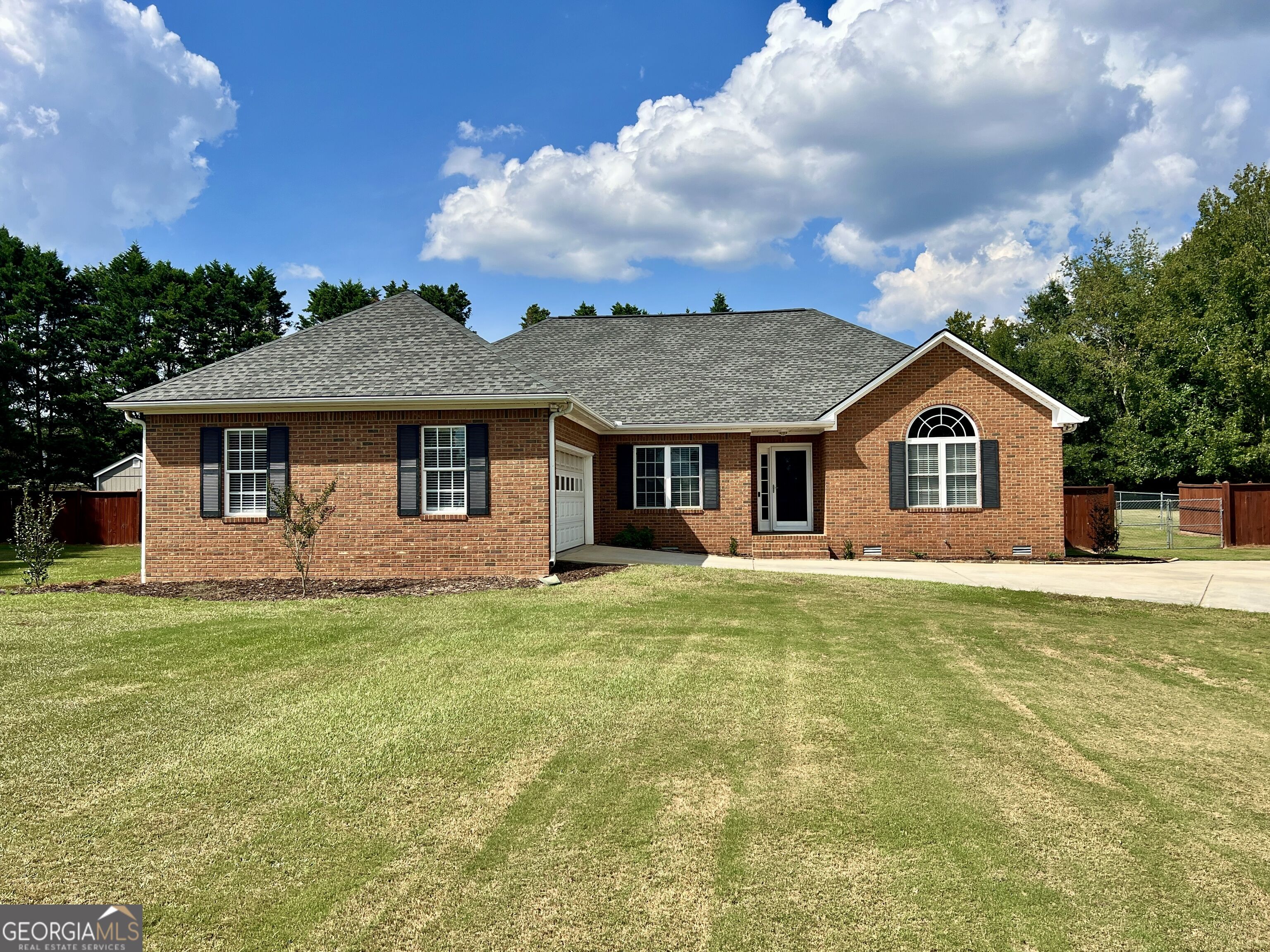 75 Kristin Court Property Photo 1