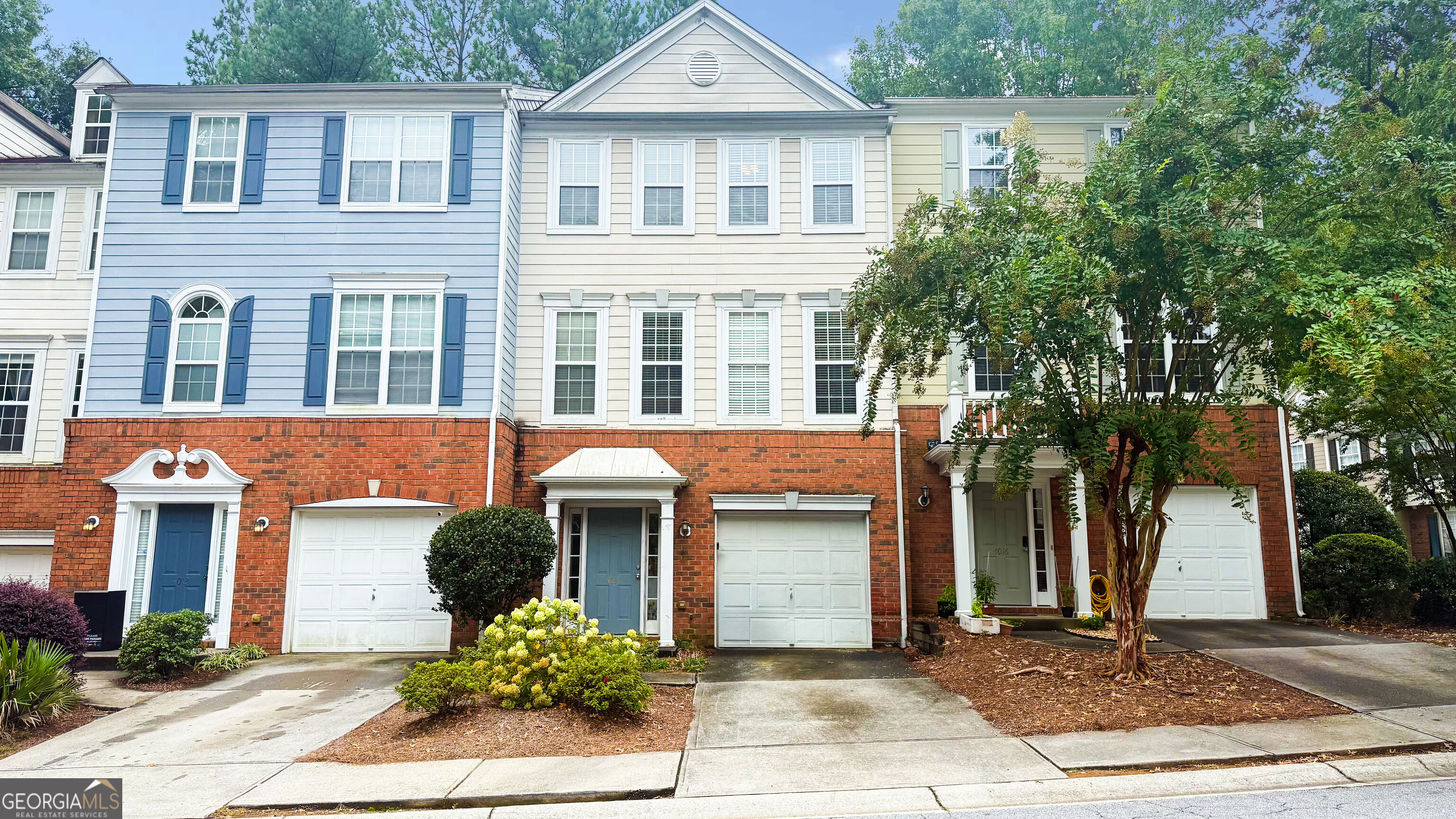4014 Howell Park Road Property Photo 1
