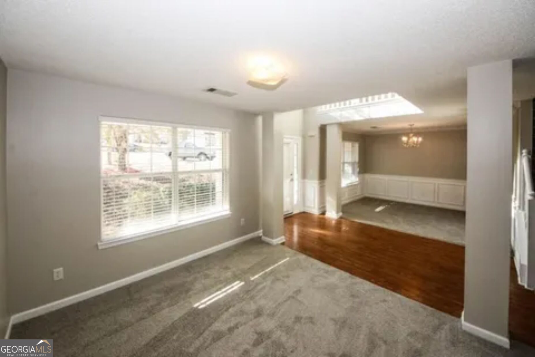 6989 Oneil Court Property Photo 6