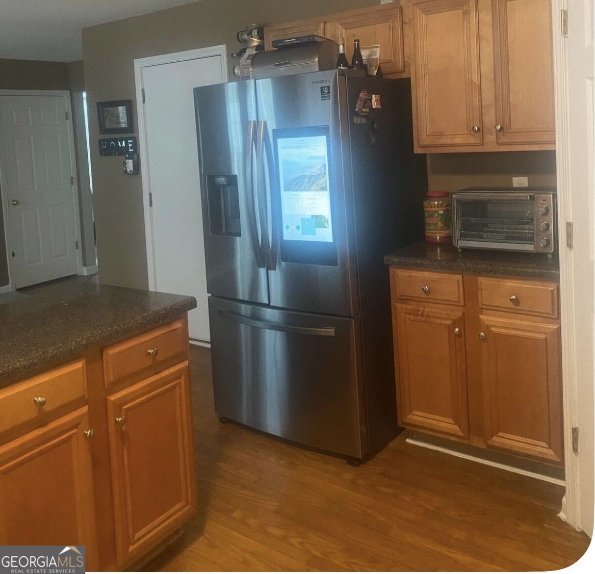 6989 Oneil Court Property Photo 8