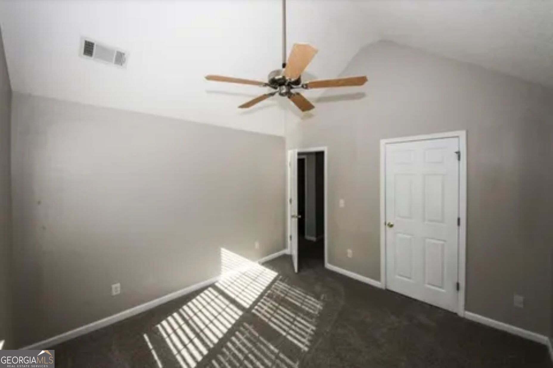 6989 Oneil Court Property Photo 15