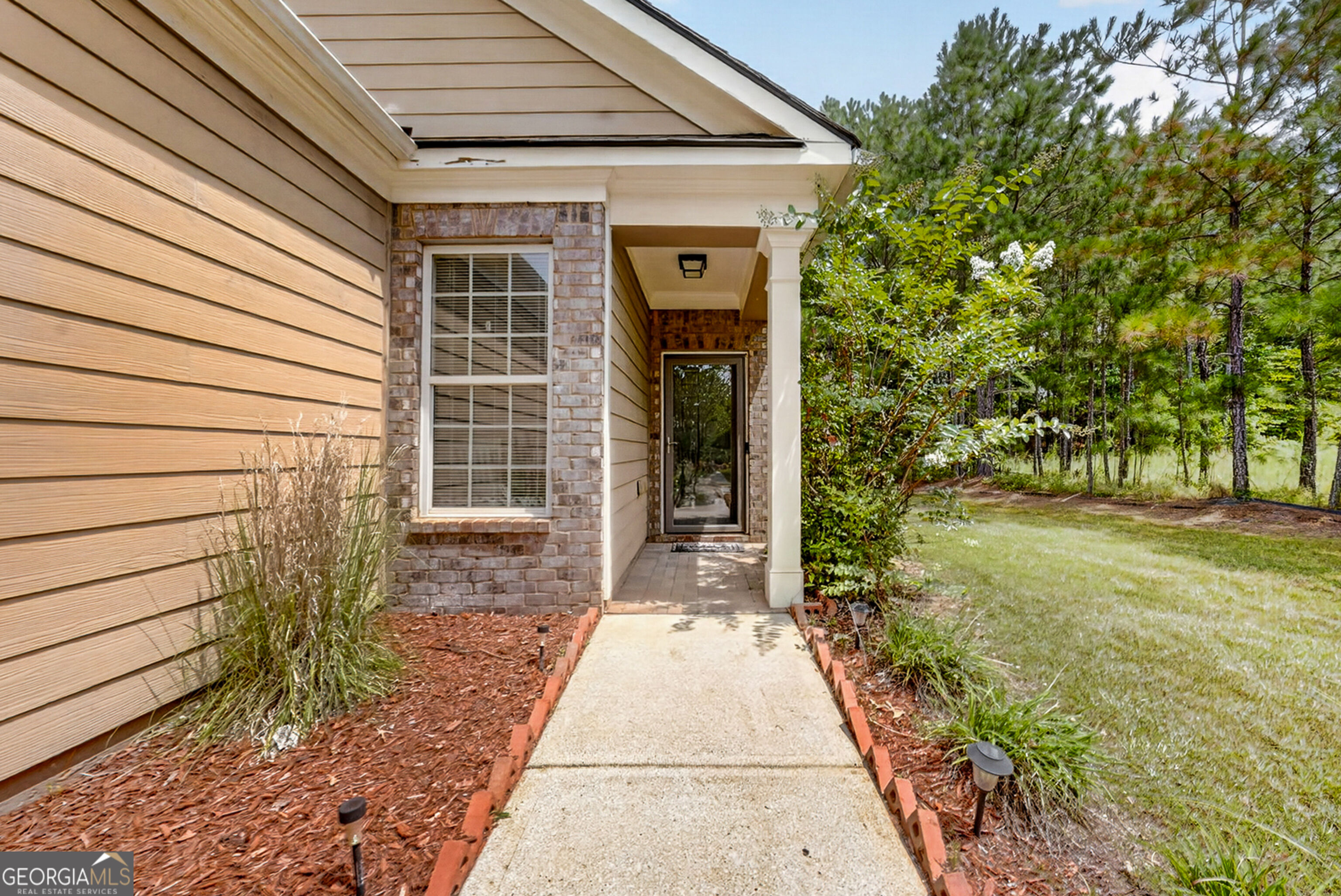 230 River Meadow Drive Property Photo 2