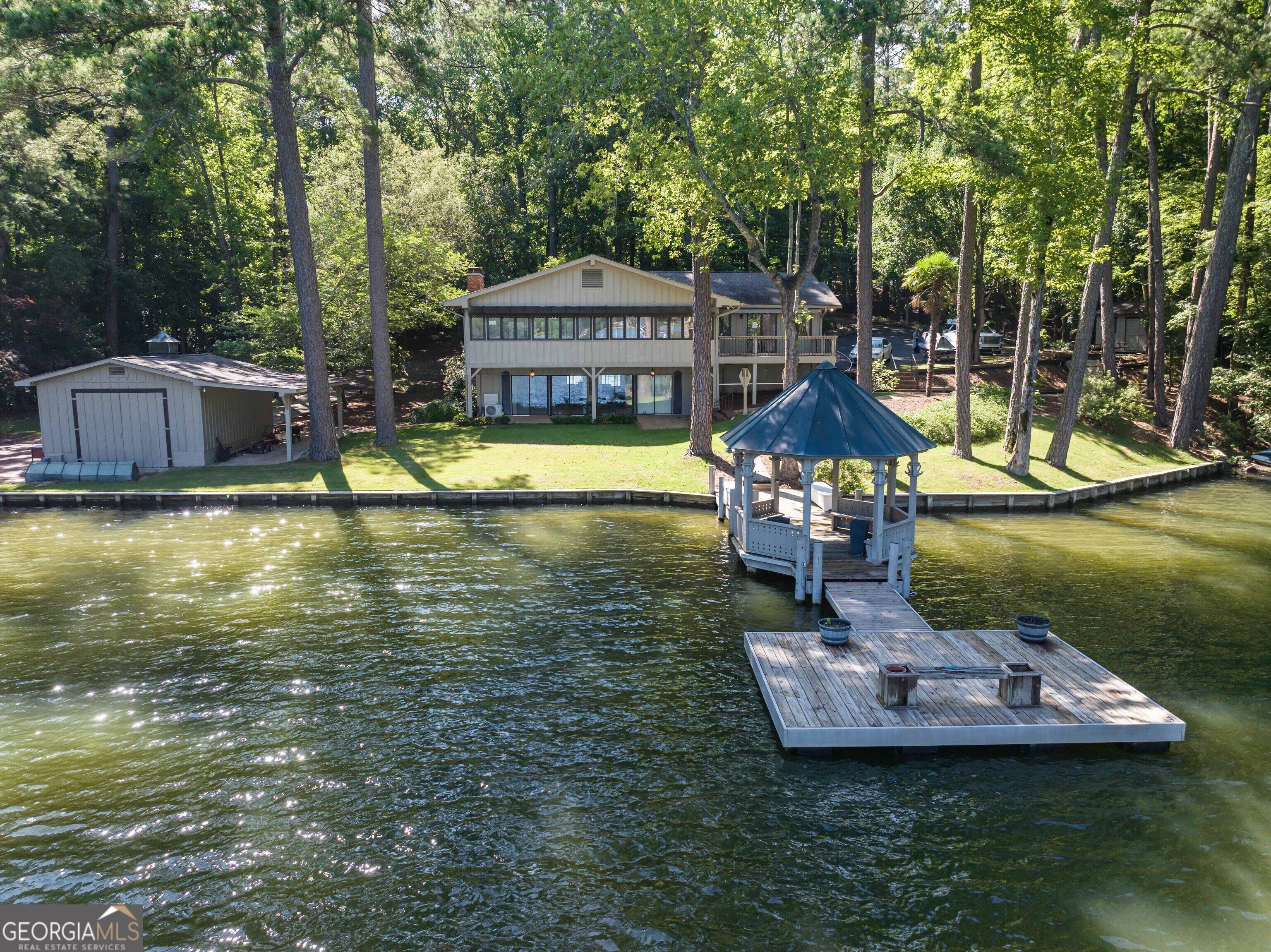 133 Hall Drive Property Photo 1