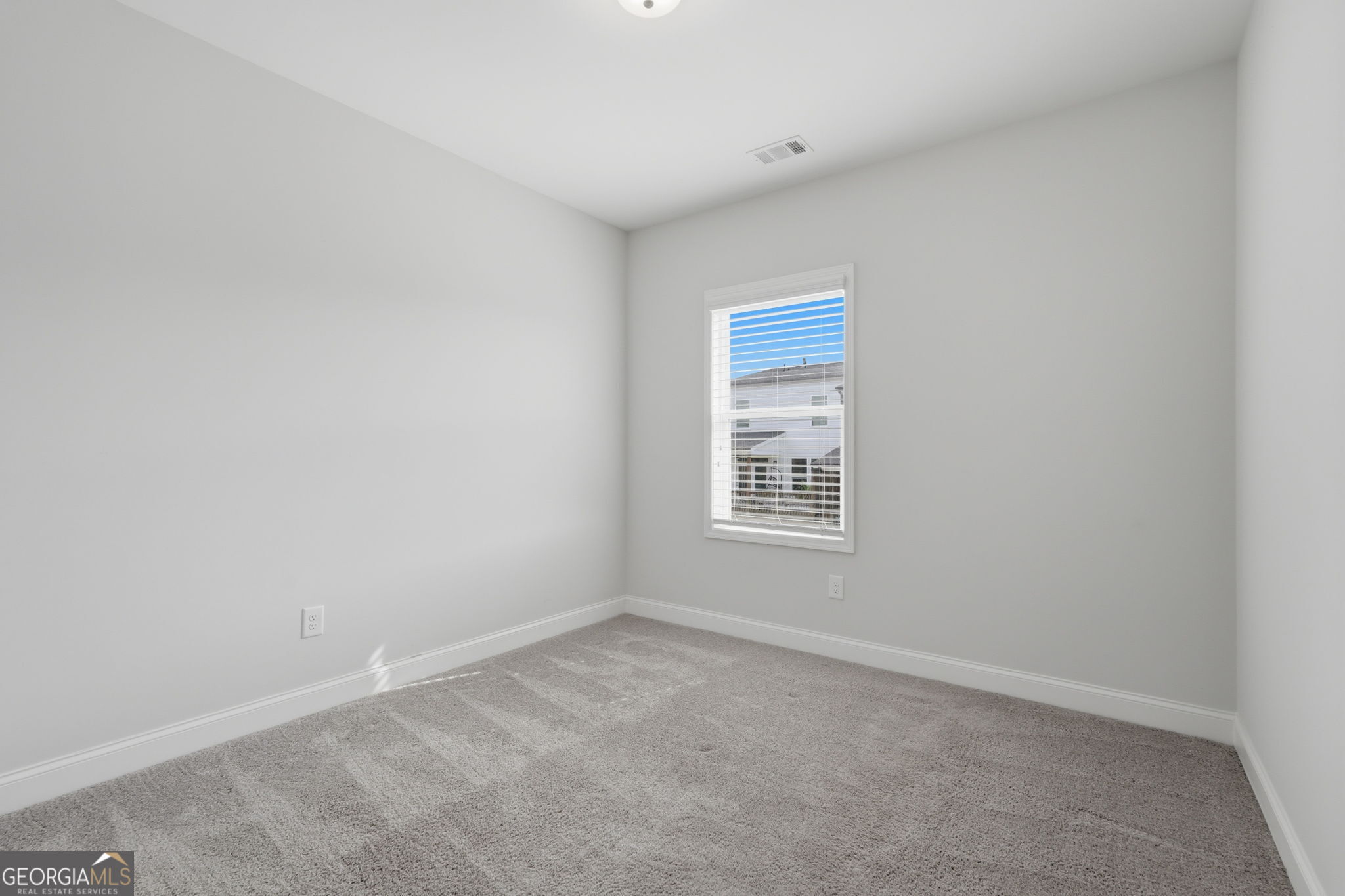 3420 Hardy Street Property Photo 23