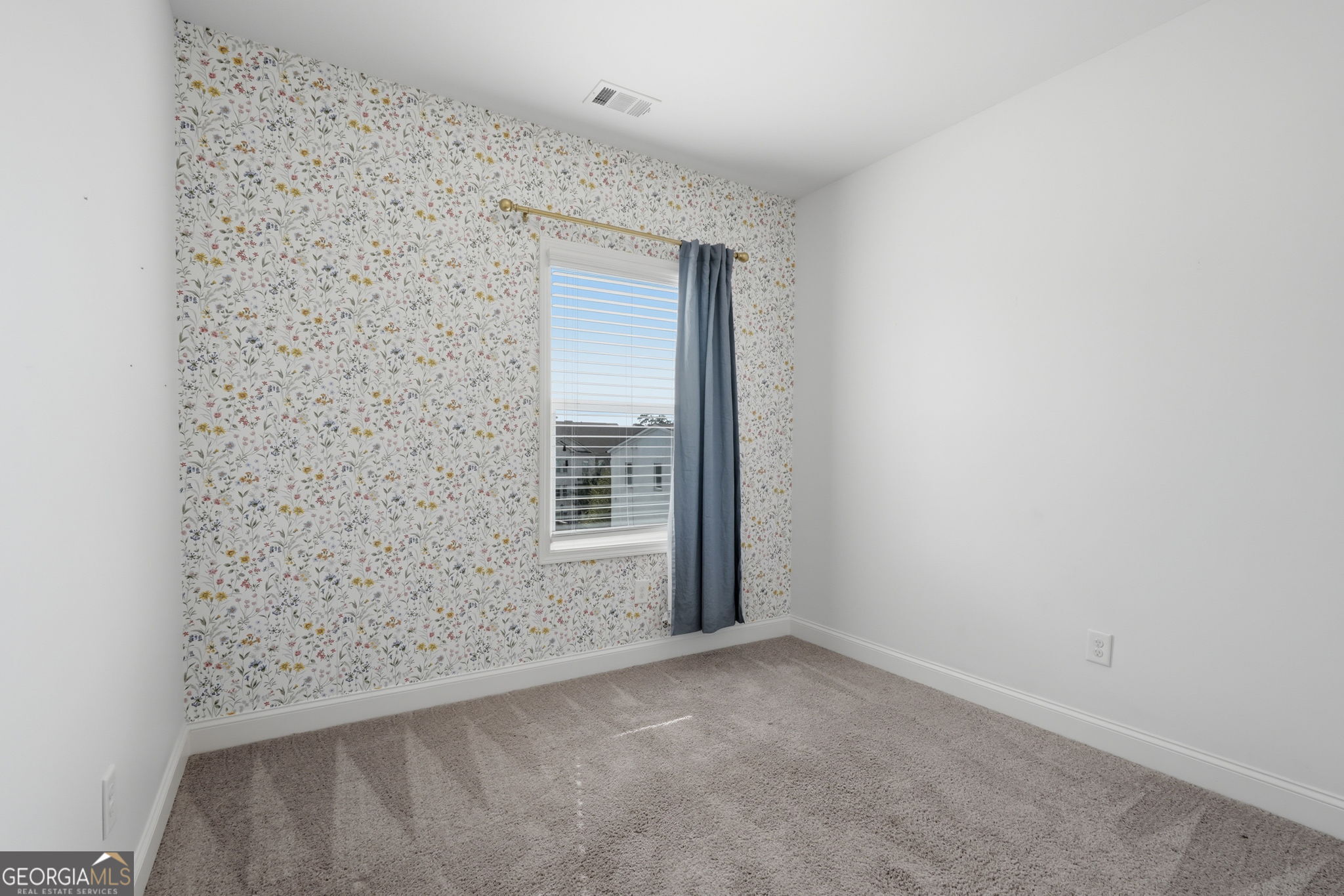 3420 Hardy Street Property Photo 24