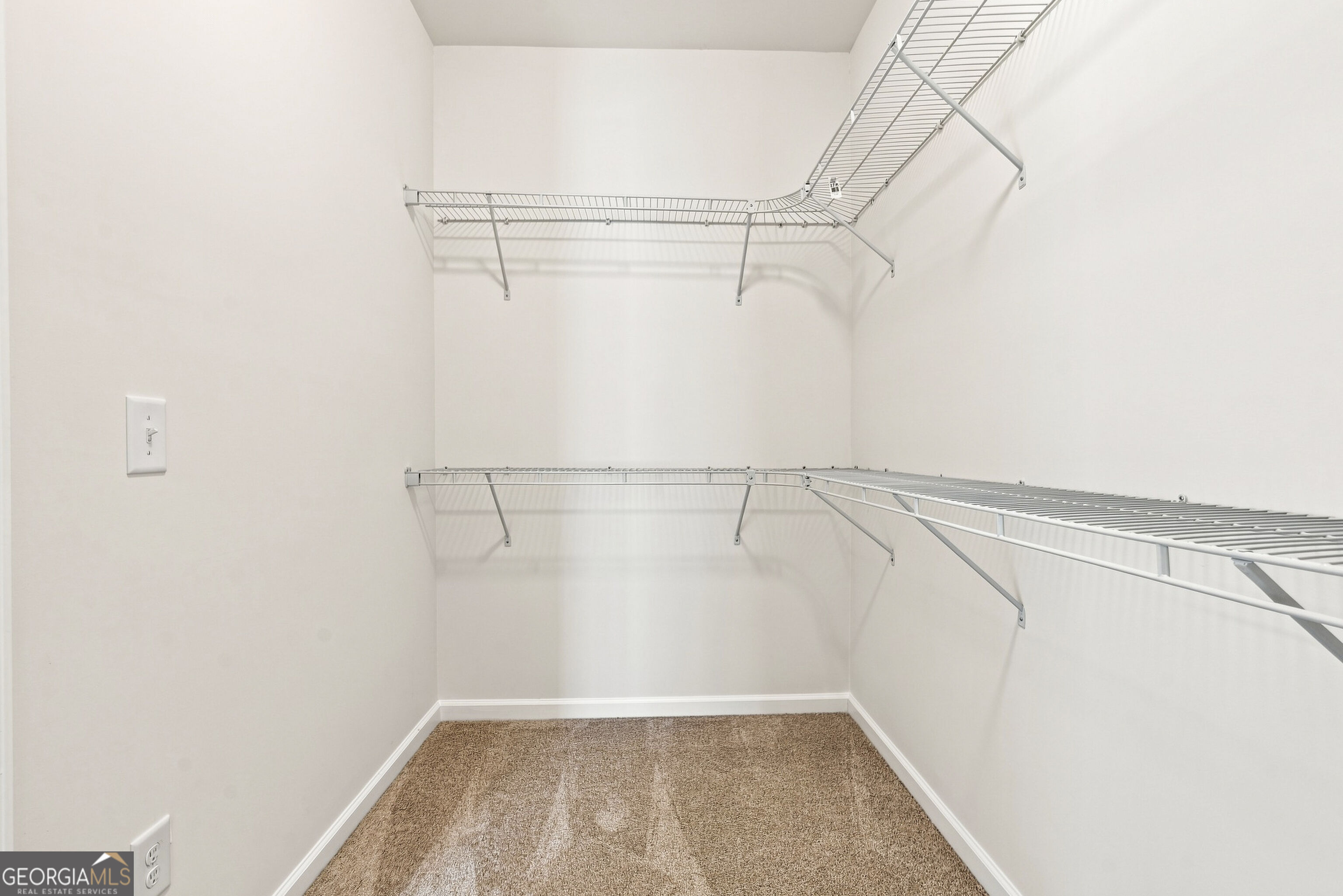 196 Talon Drive Se Property Photo 35