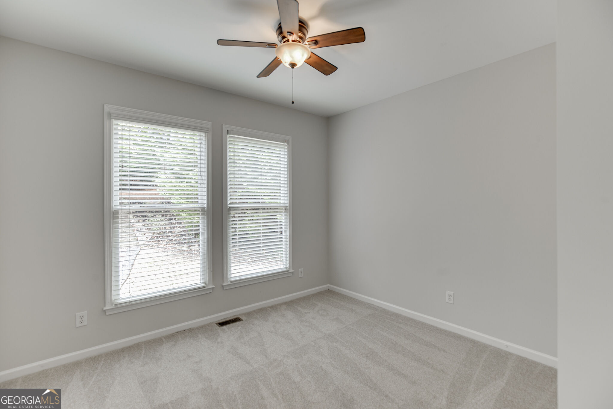 7563 Brookstone Circle Property Photo 23