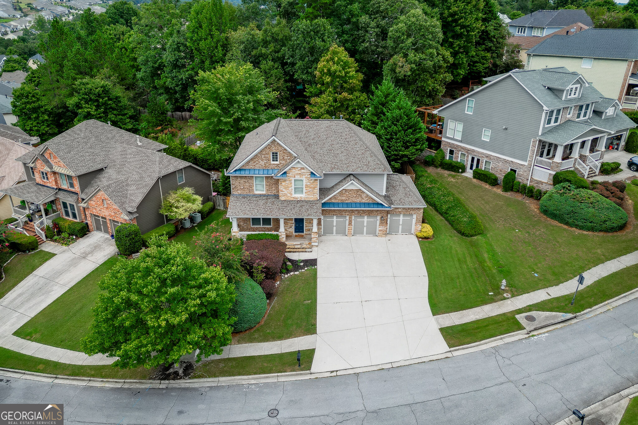 7563 Brookstone Circle Property Photo 68