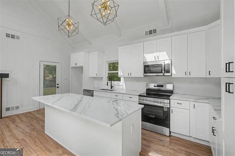 1741 Lucy Drive Nw Property Photo 15