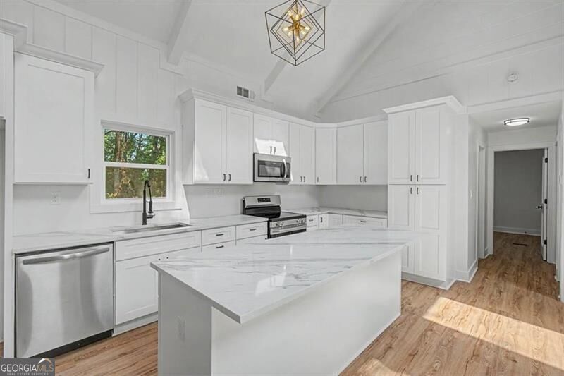 1741 Lucy Drive Nw Property Photo 17