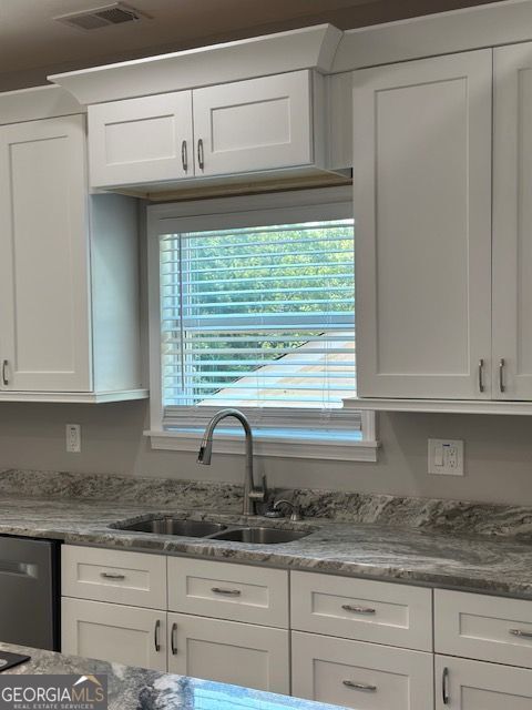 222 Taylor Circle Property Photo 6